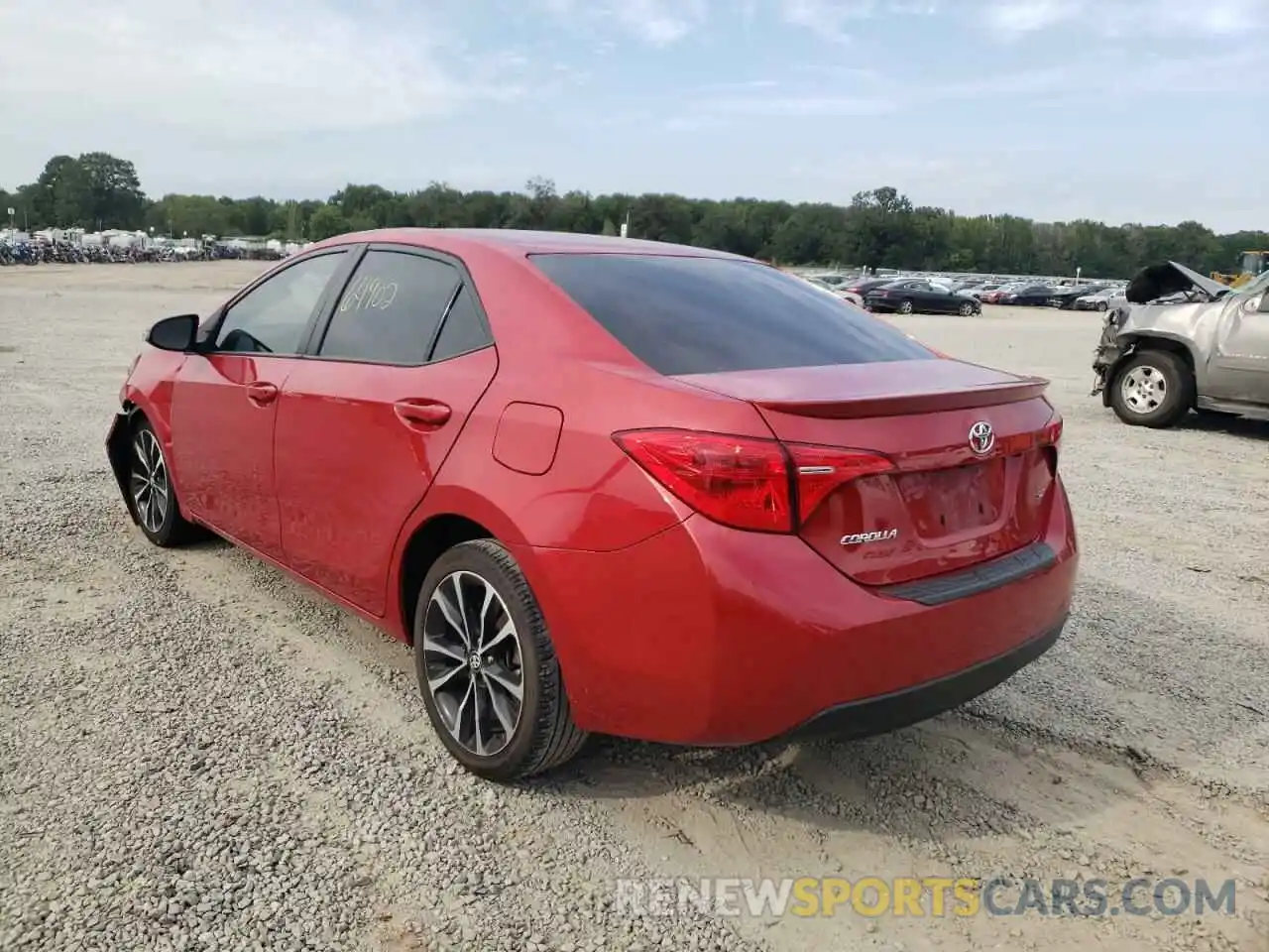 3 Photograph of a damaged car 2T1BURHE2KC168944 TOYOTA COROLLA 2019