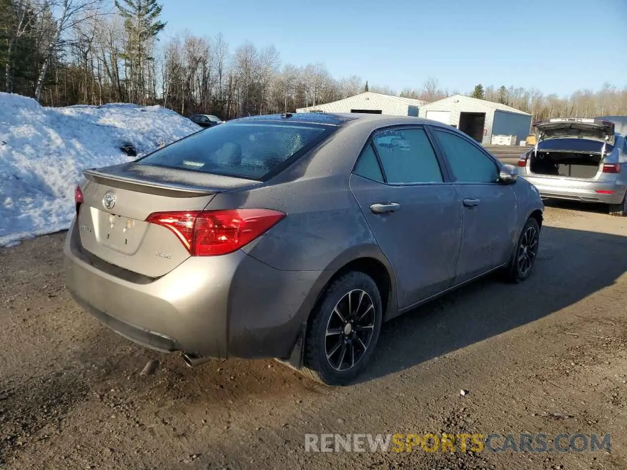 3 Photograph of a damaged car 2T1BURHE2KC182505 TOYOTA COROLLA 2019