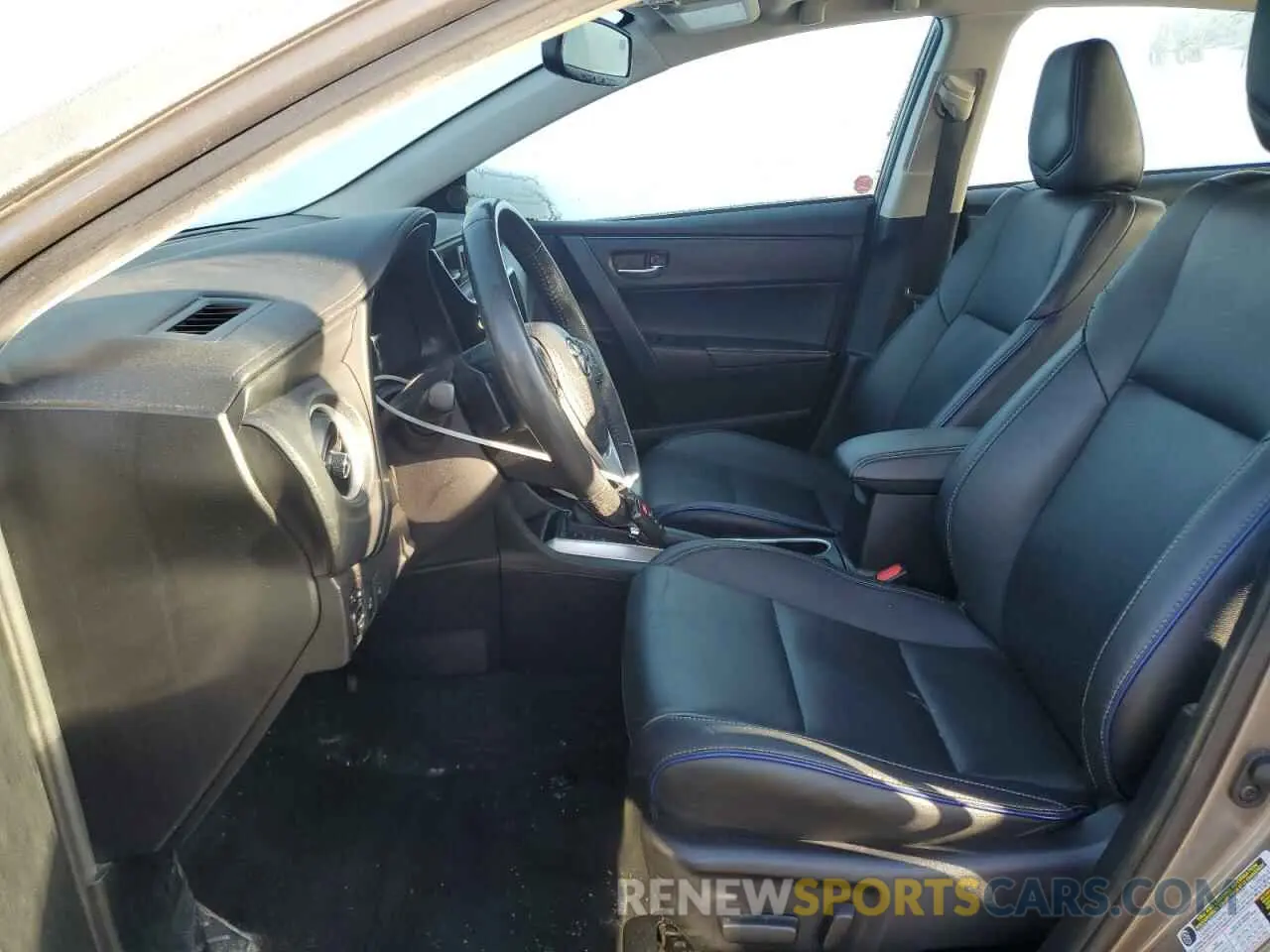 7 Photograph of a damaged car 2T1BURHE2KC182505 TOYOTA COROLLA 2019