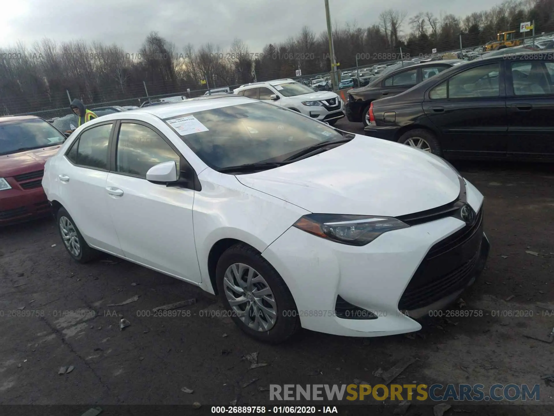 1 Photograph of a damaged car 2T1BURHE2KC182519 TOYOTA COROLLA 2019