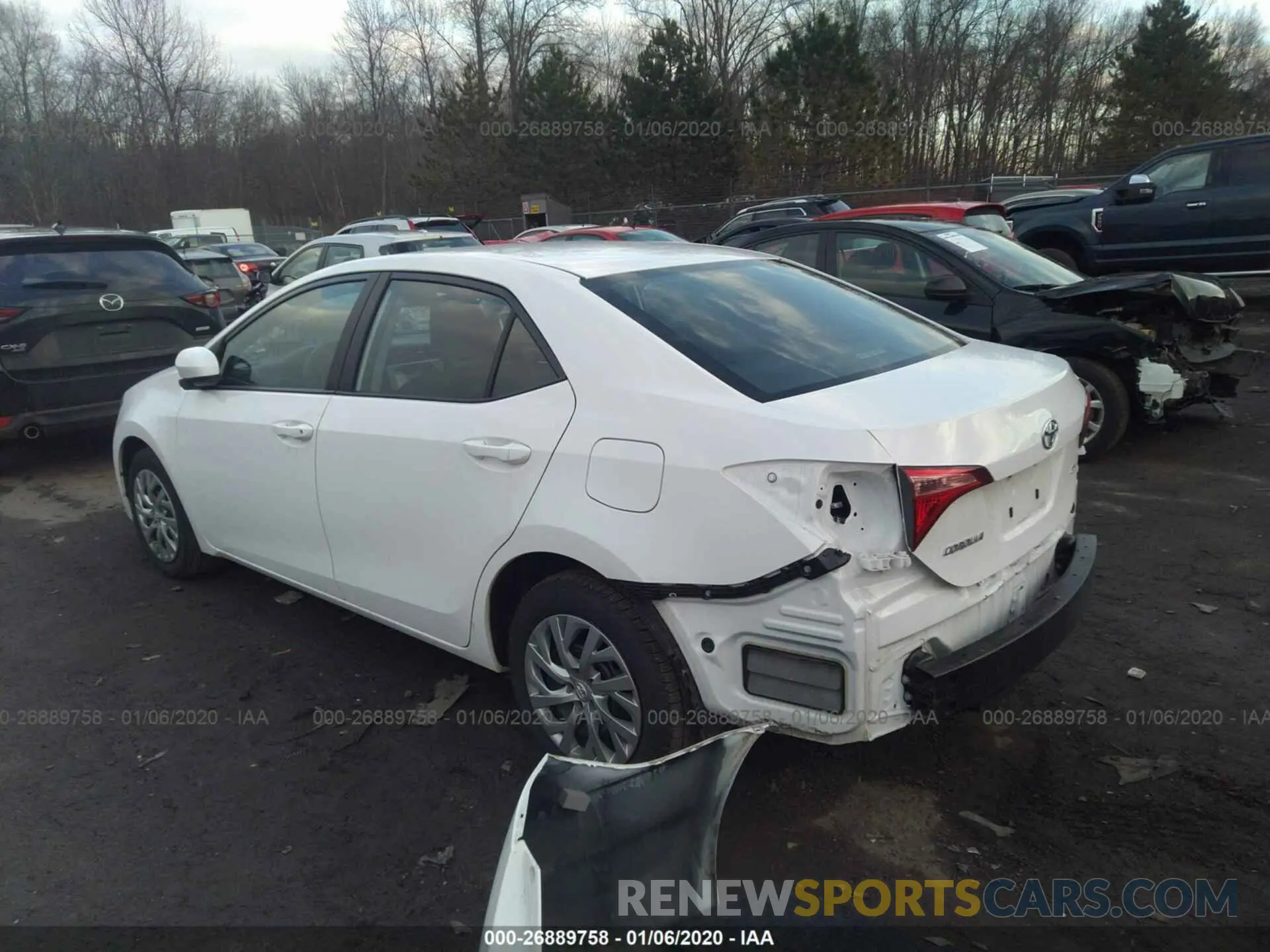 3 Photograph of a damaged car 2T1BURHE2KC182519 TOYOTA COROLLA 2019