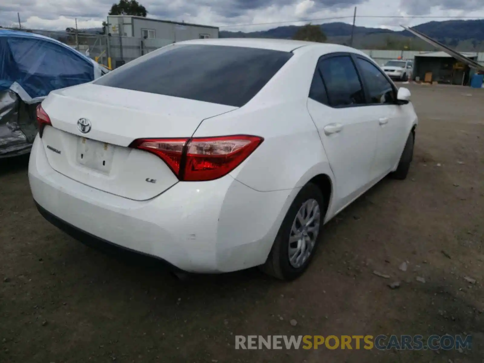 4 Photograph of a damaged car 2T1BURHE2KC183556 TOYOTA COROLLA 2019