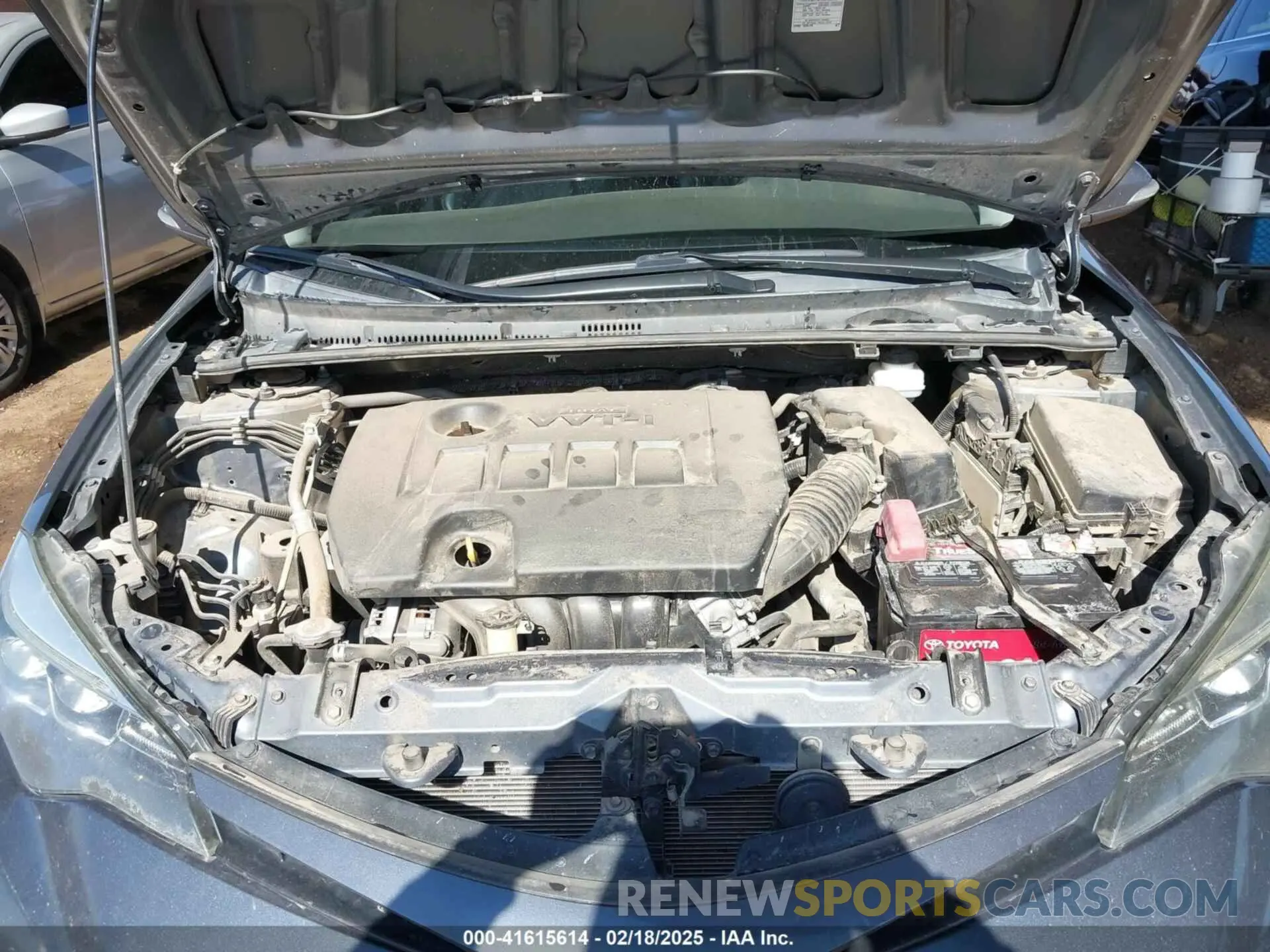 10 Photograph of a damaged car 2T1BURHE2KC194248 TOYOTA COROLLA 2019