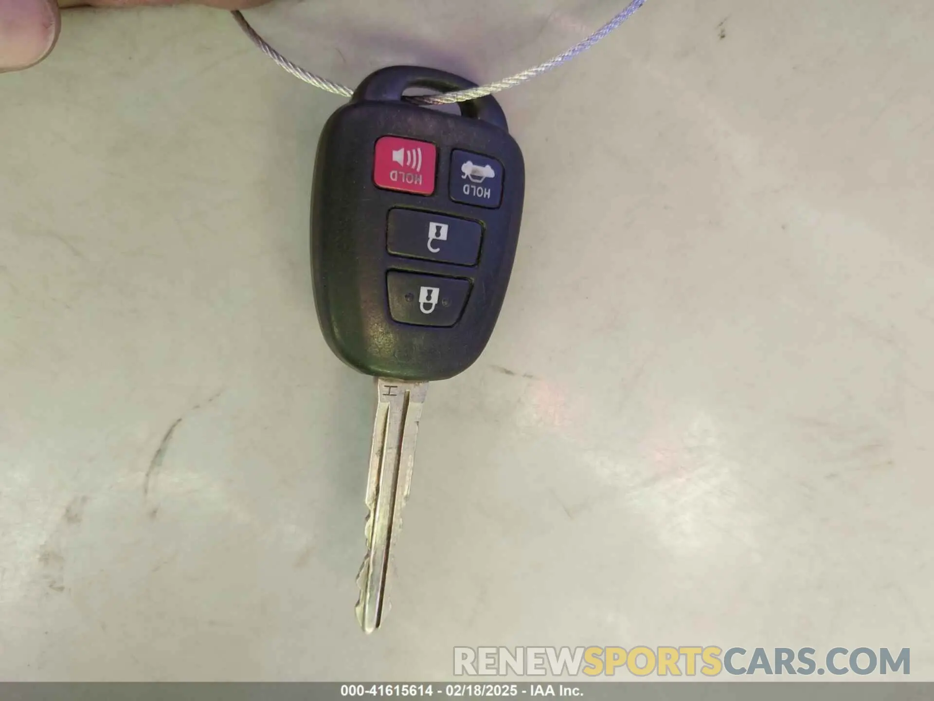 11 Photograph of a damaged car 2T1BURHE2KC194248 TOYOTA COROLLA 2019