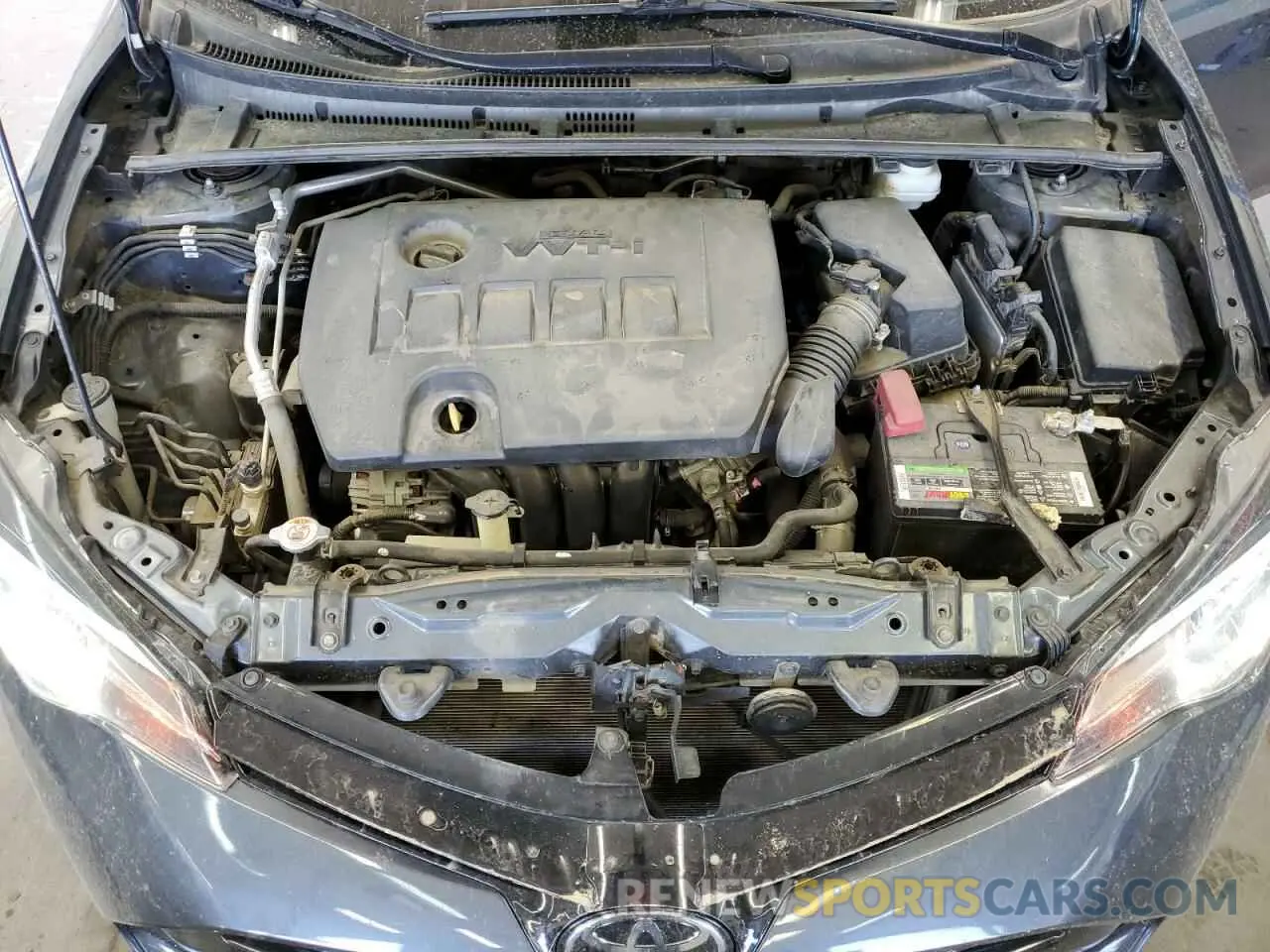 11 Photograph of a damaged car 2T1BURHE2KC197747 TOYOTA COROLLA 2019