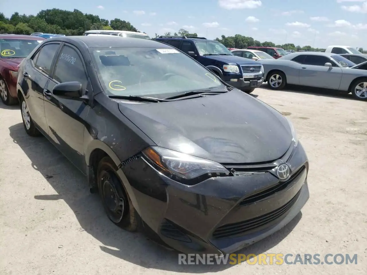 1 Photograph of a damaged car 2T1BURHE2KC197909 TOYOTA COROLLA 2019