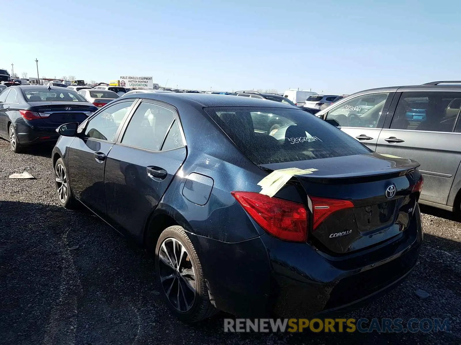 3 Photograph of a damaged car 2T1BURHE2KC200128 TOYOTA COROLLA 2019