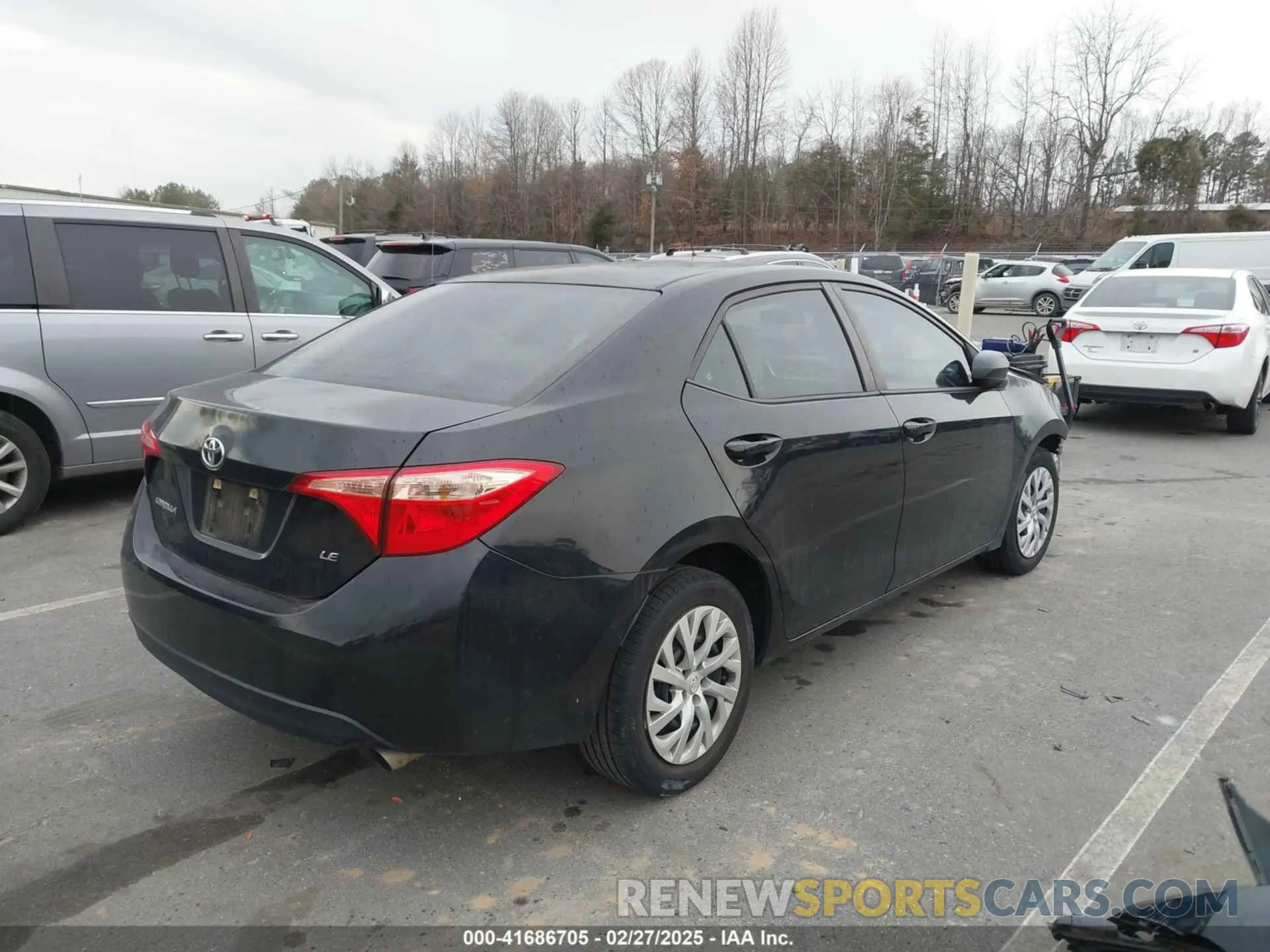4 Photograph of a damaged car 2T1BURHE2KC202655 TOYOTA COROLLA 2019