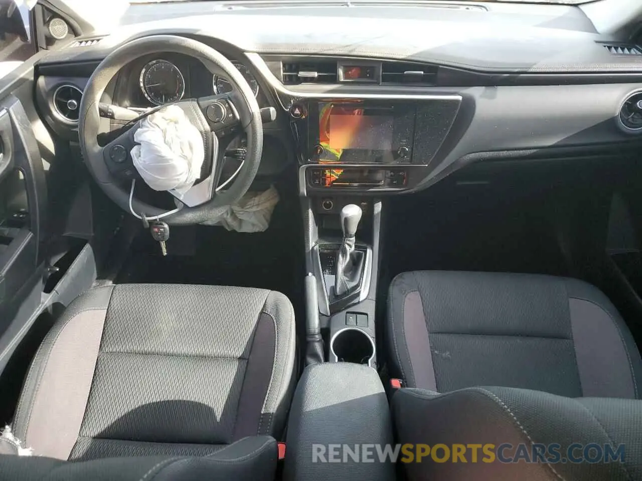 8 Photograph of a damaged car 2T1BURHE2KC202848 TOYOTA COROLLA 2019