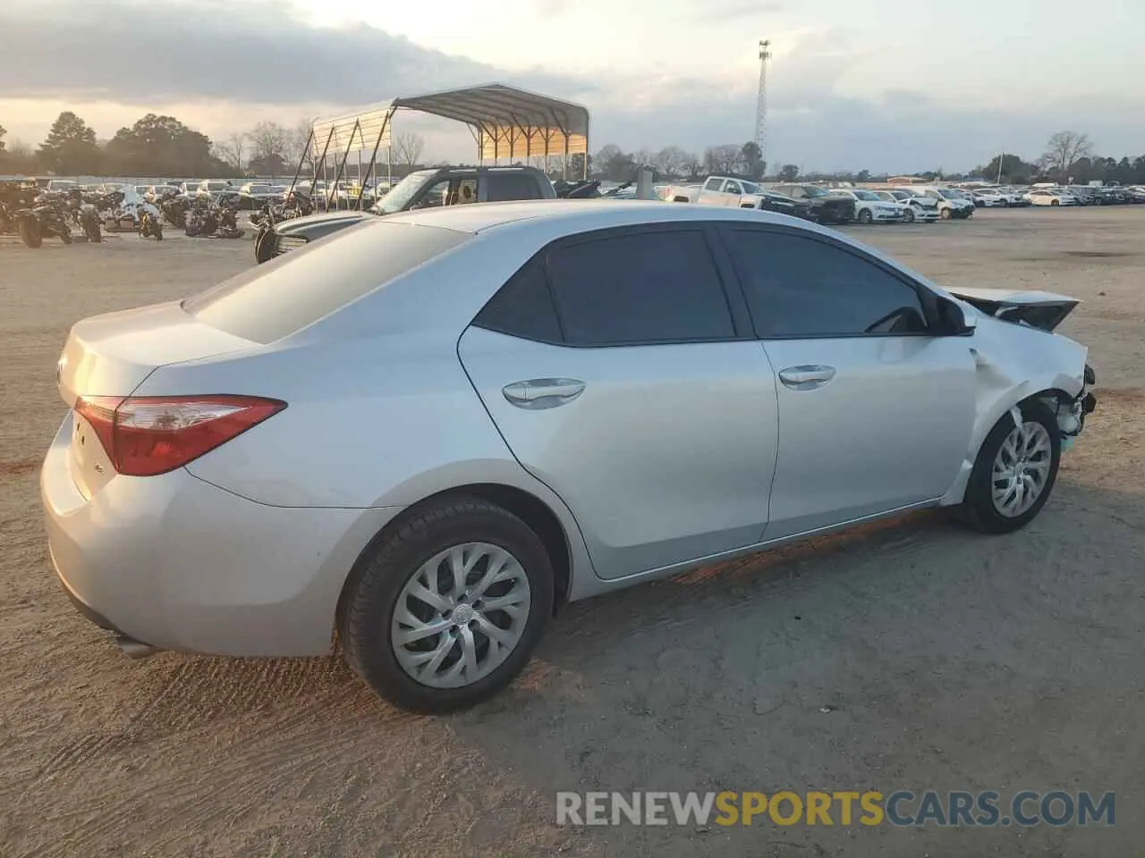 3 Photograph of a damaged car 2T1BURHE2KC203935 TOYOTA COROLLA 2019
