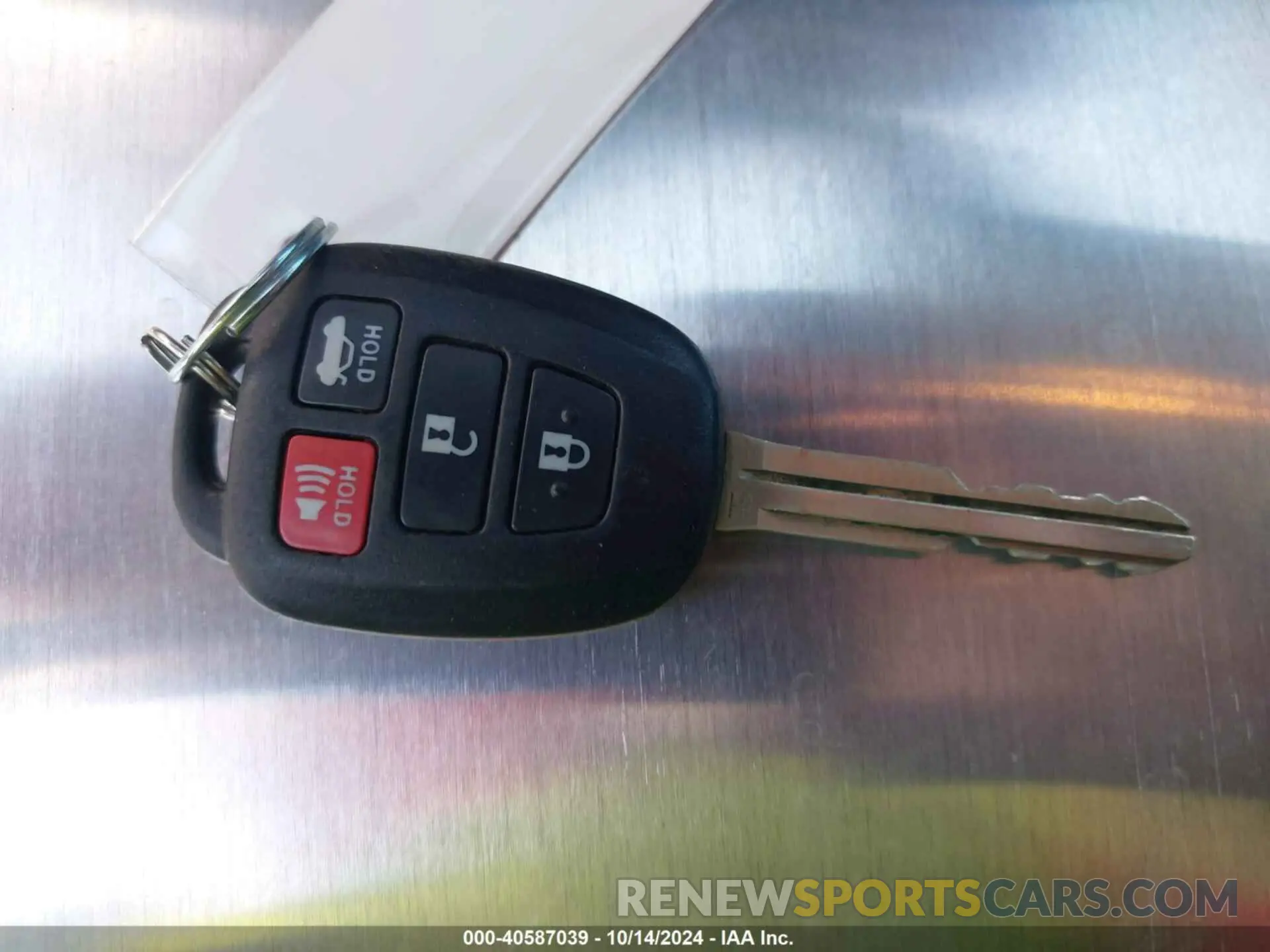 11 Photograph of a damaged car 2T1BURHE2KC206690 TOYOTA COROLLA 2019
