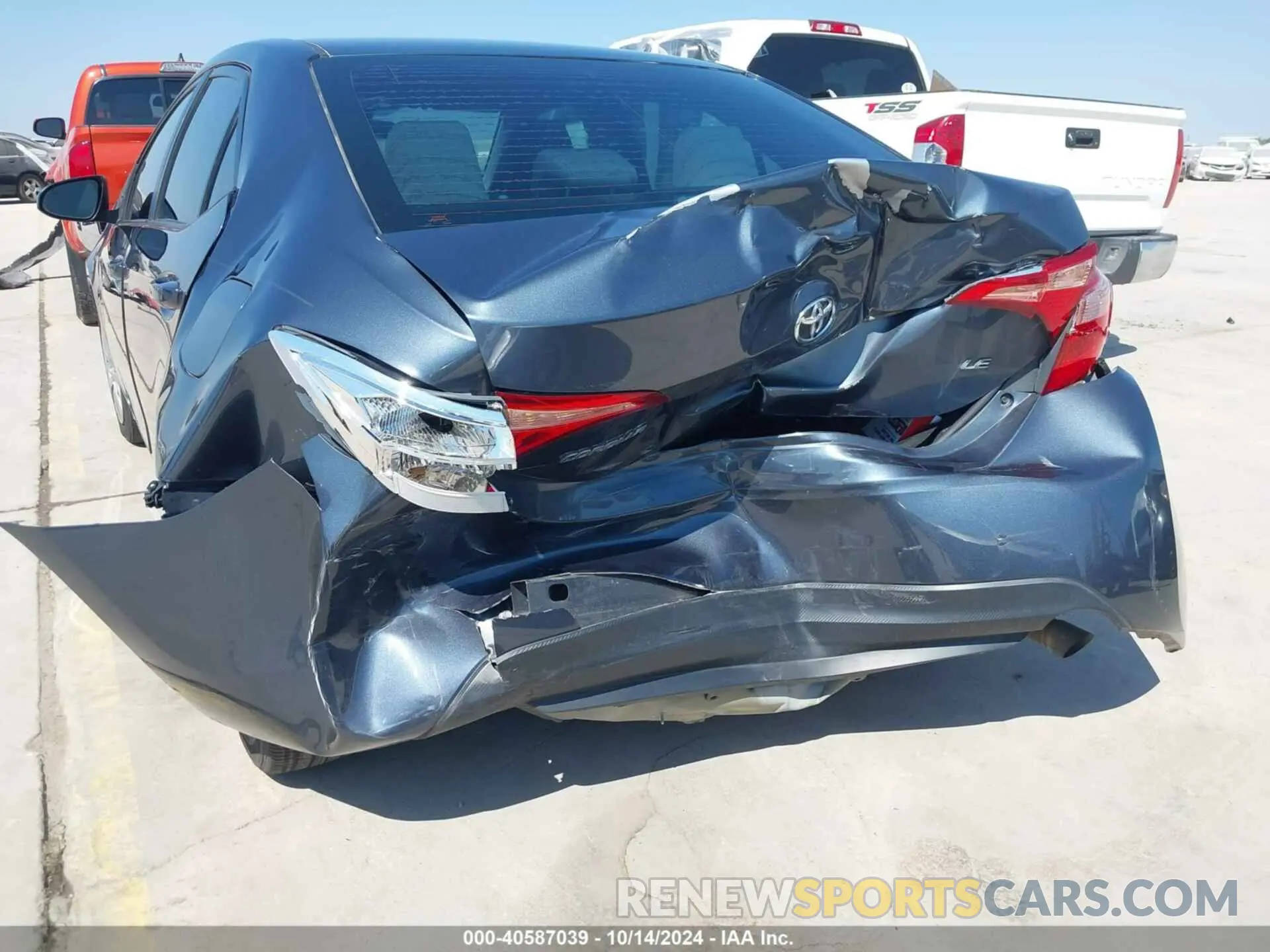 6 Photograph of a damaged car 2T1BURHE2KC206690 TOYOTA COROLLA 2019