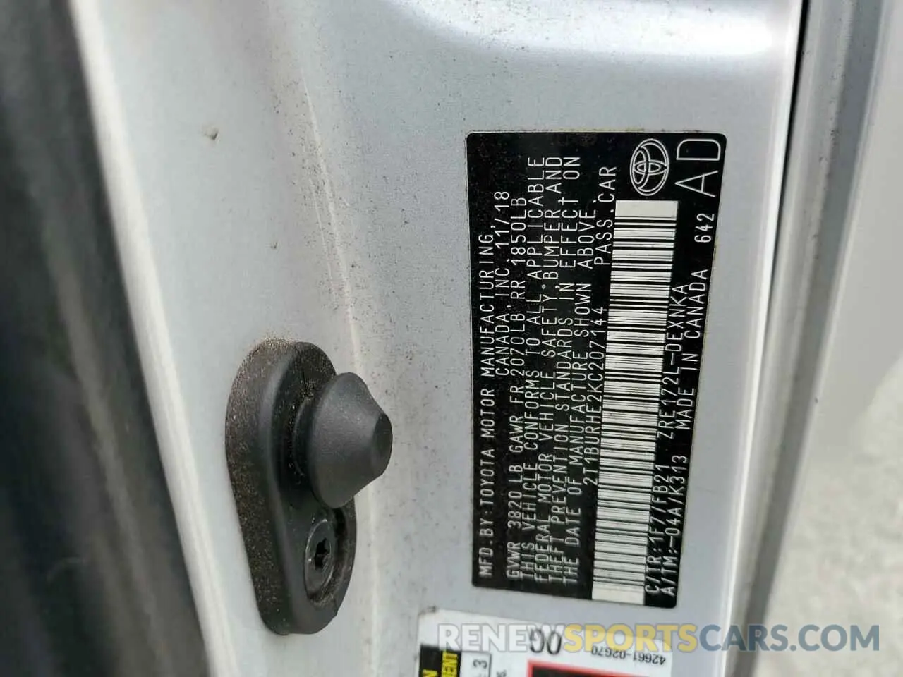 12 Photograph of a damaged car 2T1BURHE2KC207144 TOYOTA COROLLA 2019