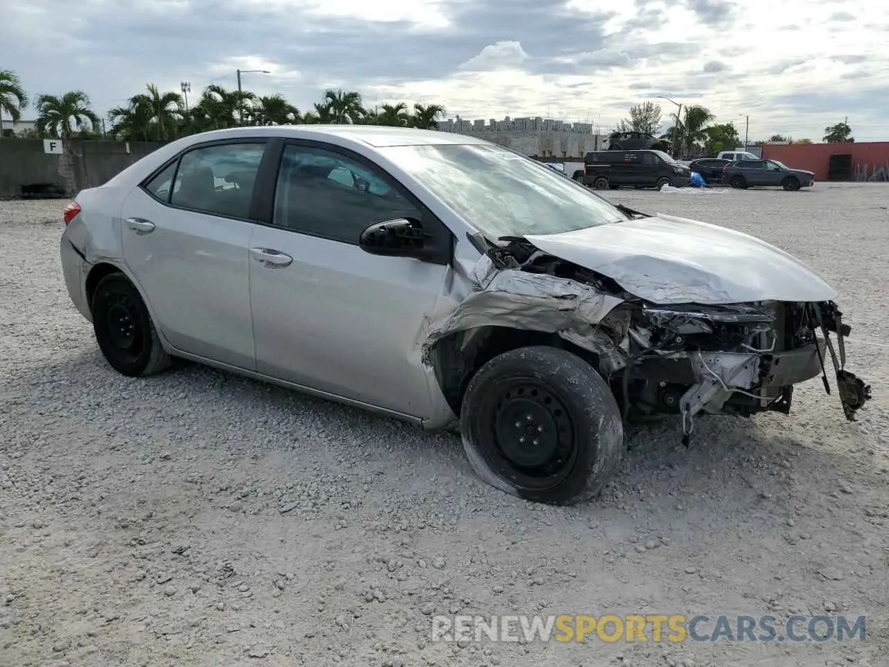 4 Photograph of a damaged car 2T1BURHE2KC207144 TOYOTA COROLLA 2019
