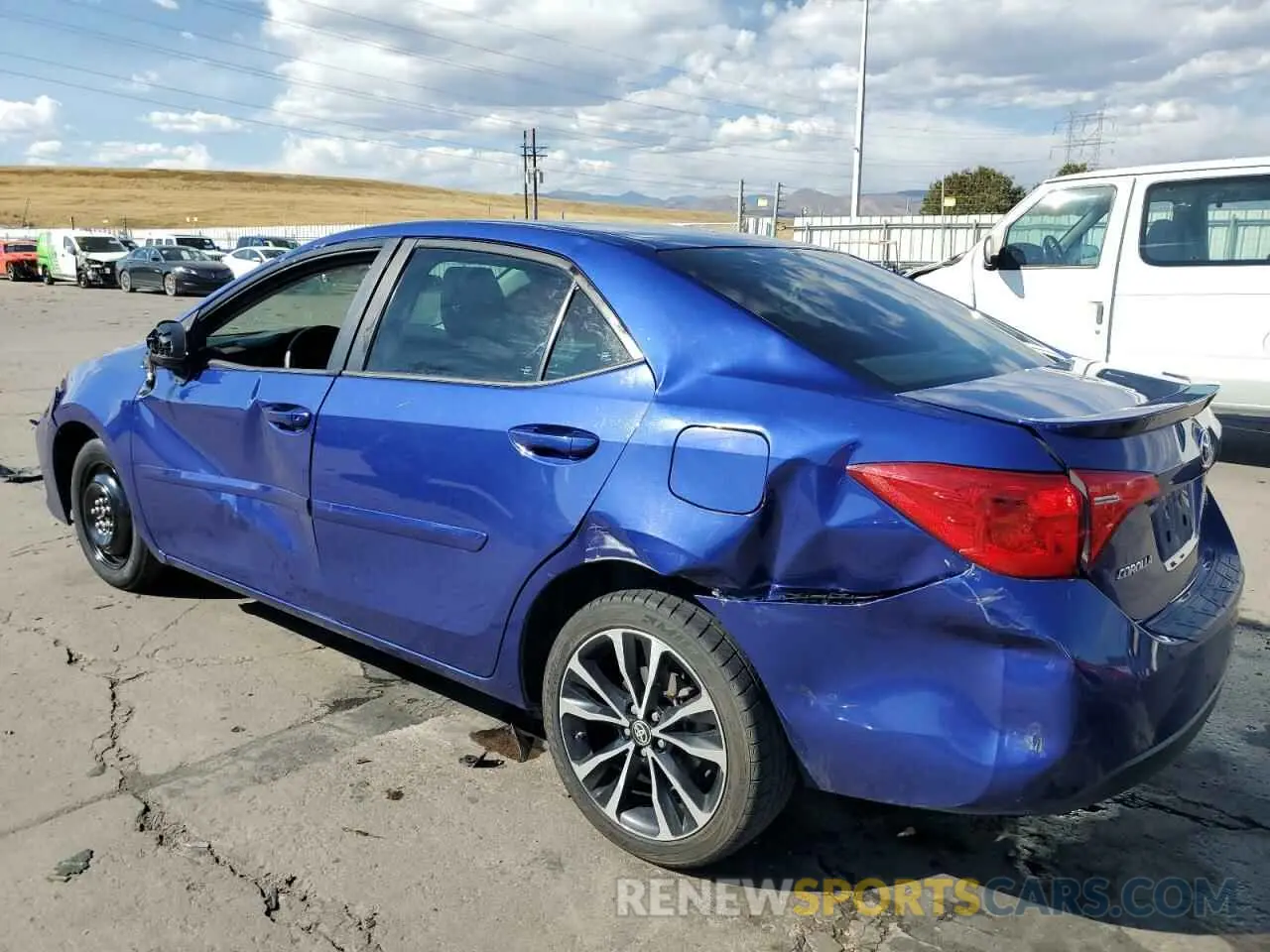 2 Photograph of a damaged car 2T1BURHE2KC210304 TOYOTA COROLLA 2019