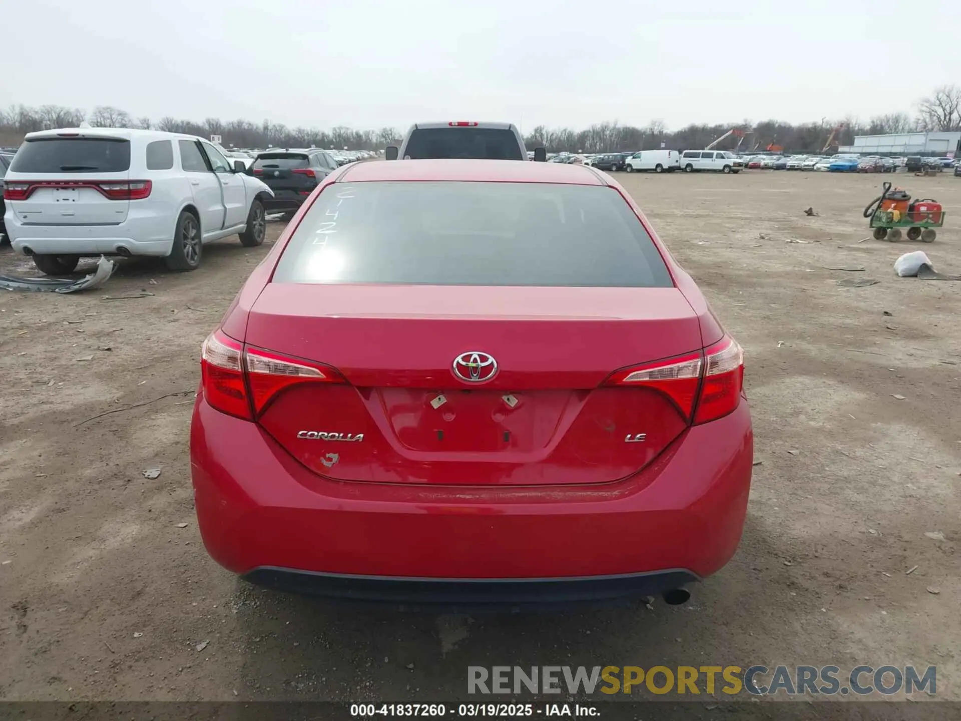 16 Photograph of a damaged car 2T1BURHE2KC214241 TOYOTA COROLLA 2019
