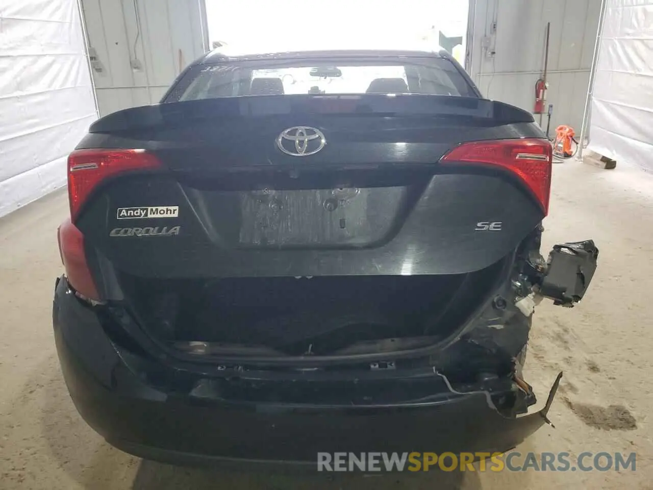 6 Photograph of a damaged car 2T1BURHE2KC215308 TOYOTA COROLLA 2019