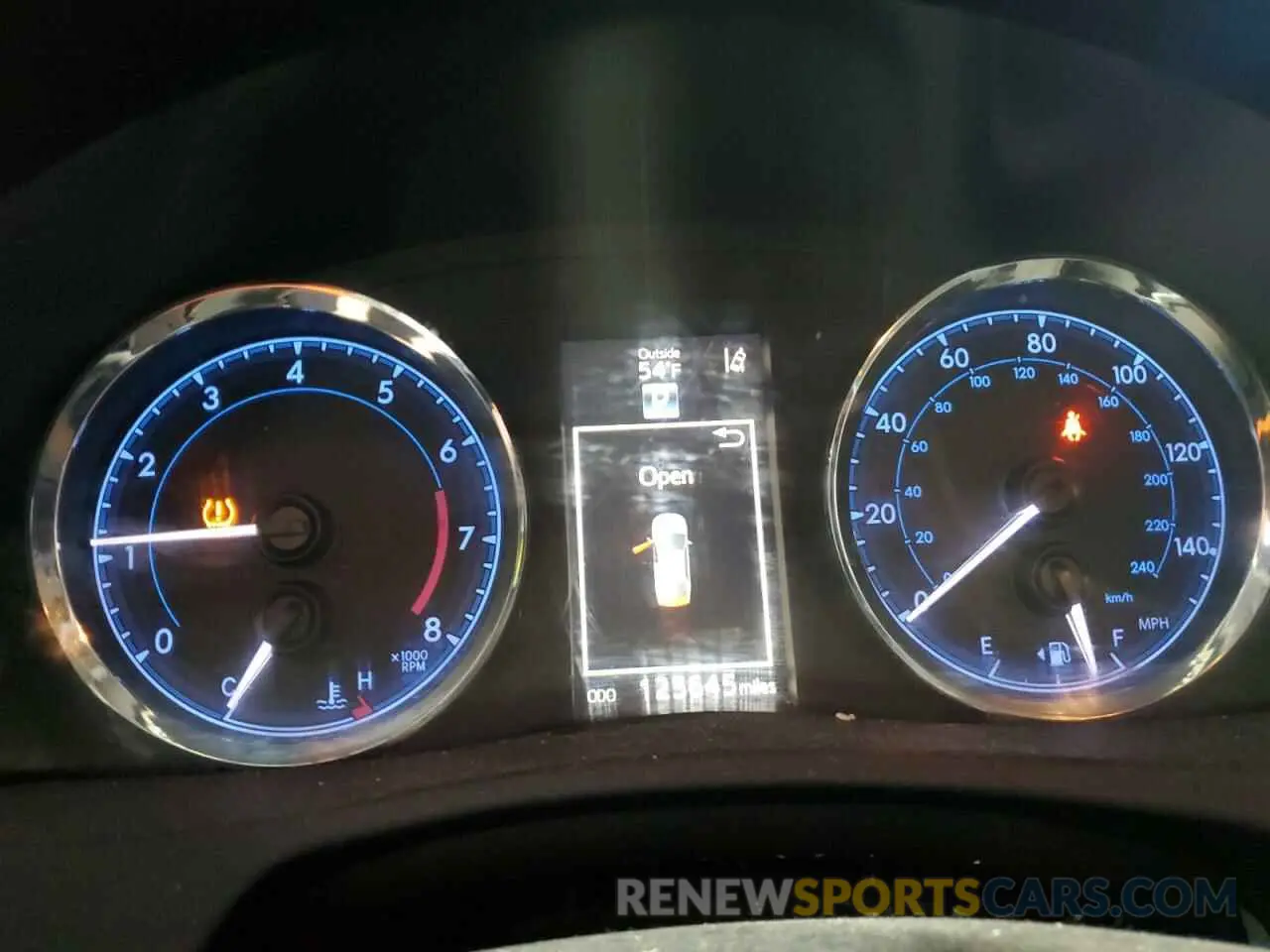 9 Photograph of a damaged car 2T1BURHE2KC215308 TOYOTA COROLLA 2019
