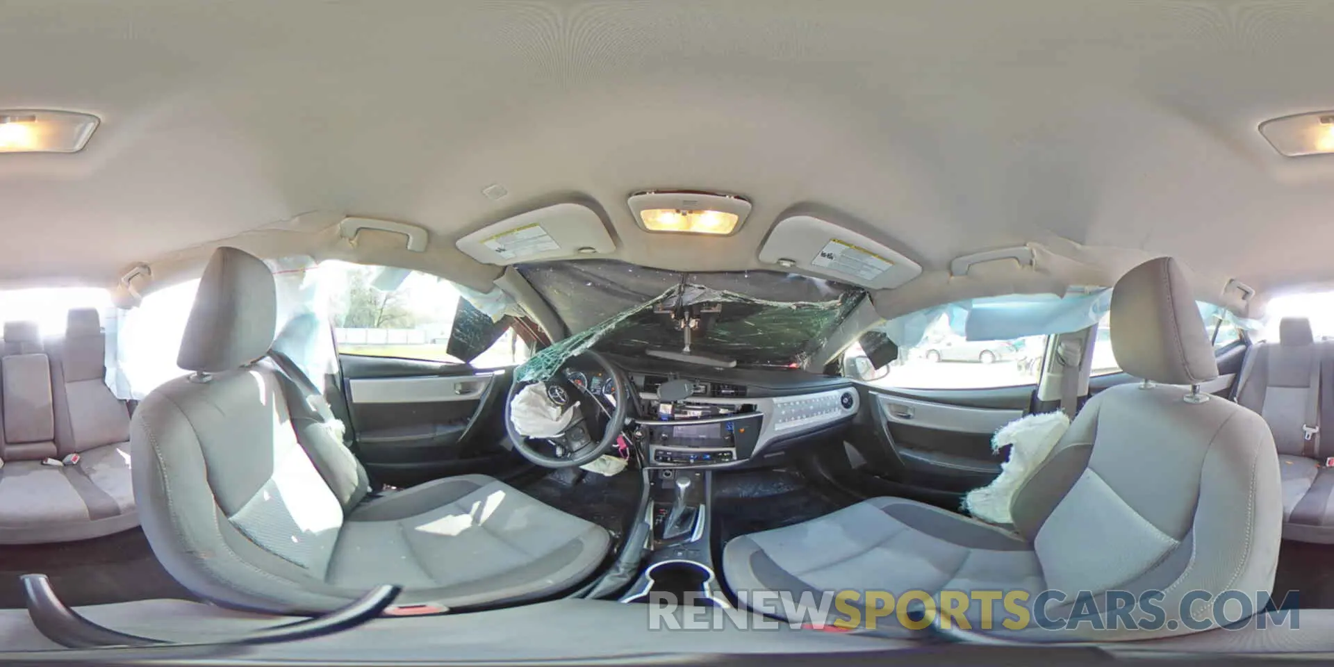 15 Photograph of a damaged car 2T1BURHE2KC217124 TOYOTA COROLLA 2019