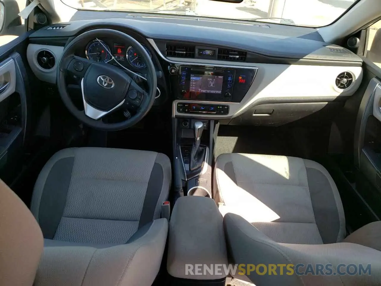 8 Photograph of a damaged car 2T1BURHE2KC217771 TOYOTA COROLLA 2019