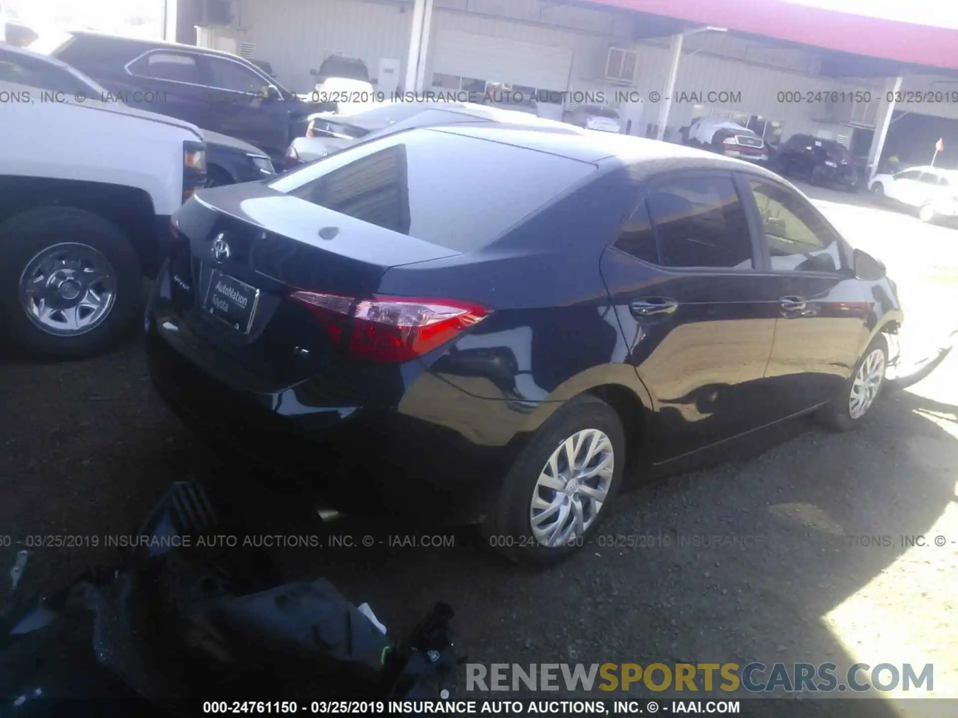 4 Photograph of a damaged car 2T1BURHE2KC233680 TOYOTA COROLLA 2019