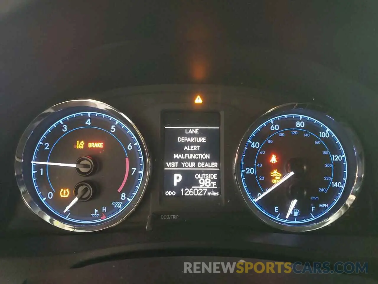 9 Photograph of a damaged car 2T1BURHE2KC235235 TOYOTA COROLLA 2019