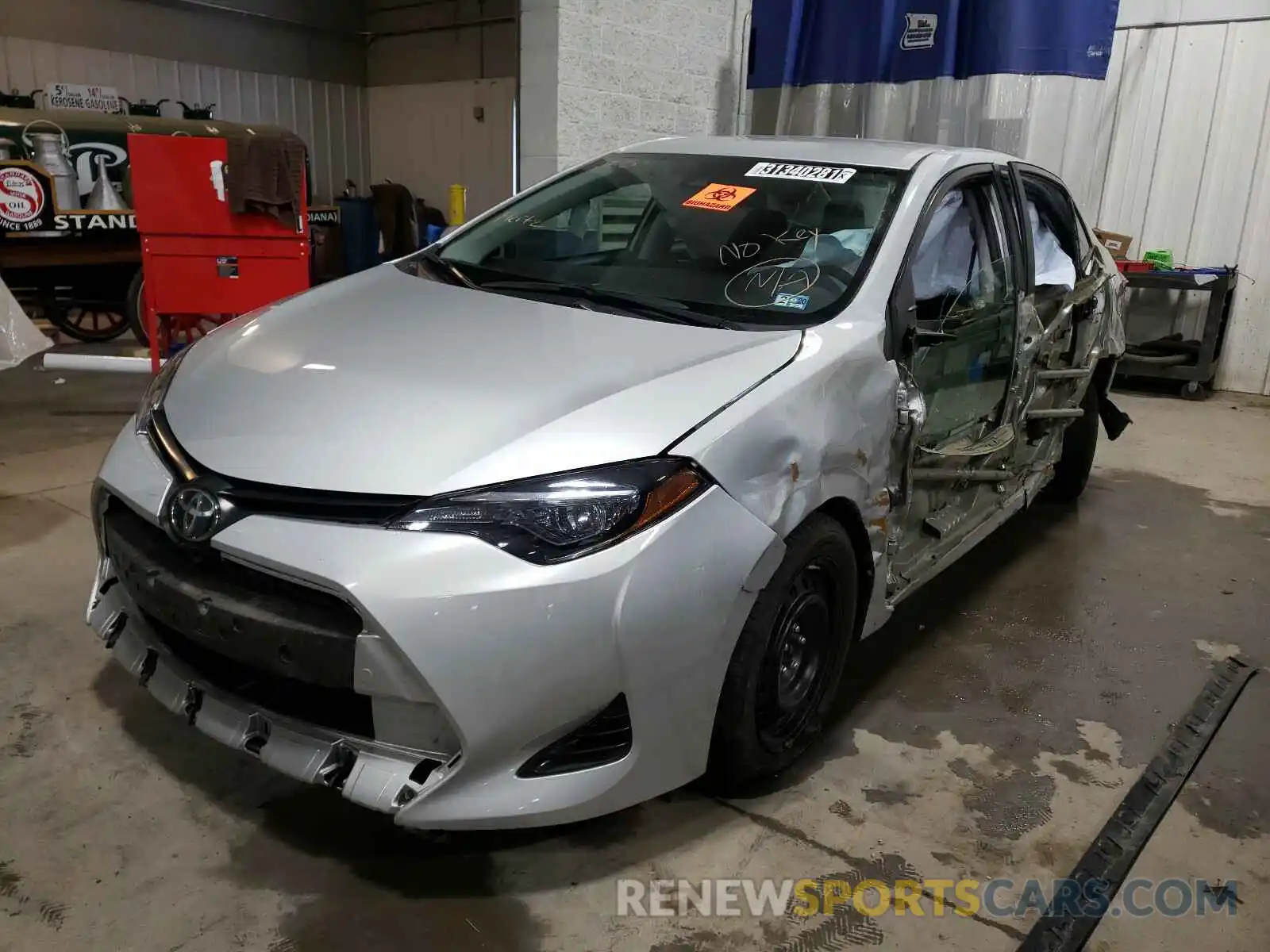 2 Photograph of a damaged car 2T1BURHE2KC236546 TOYOTA COROLLA 2019