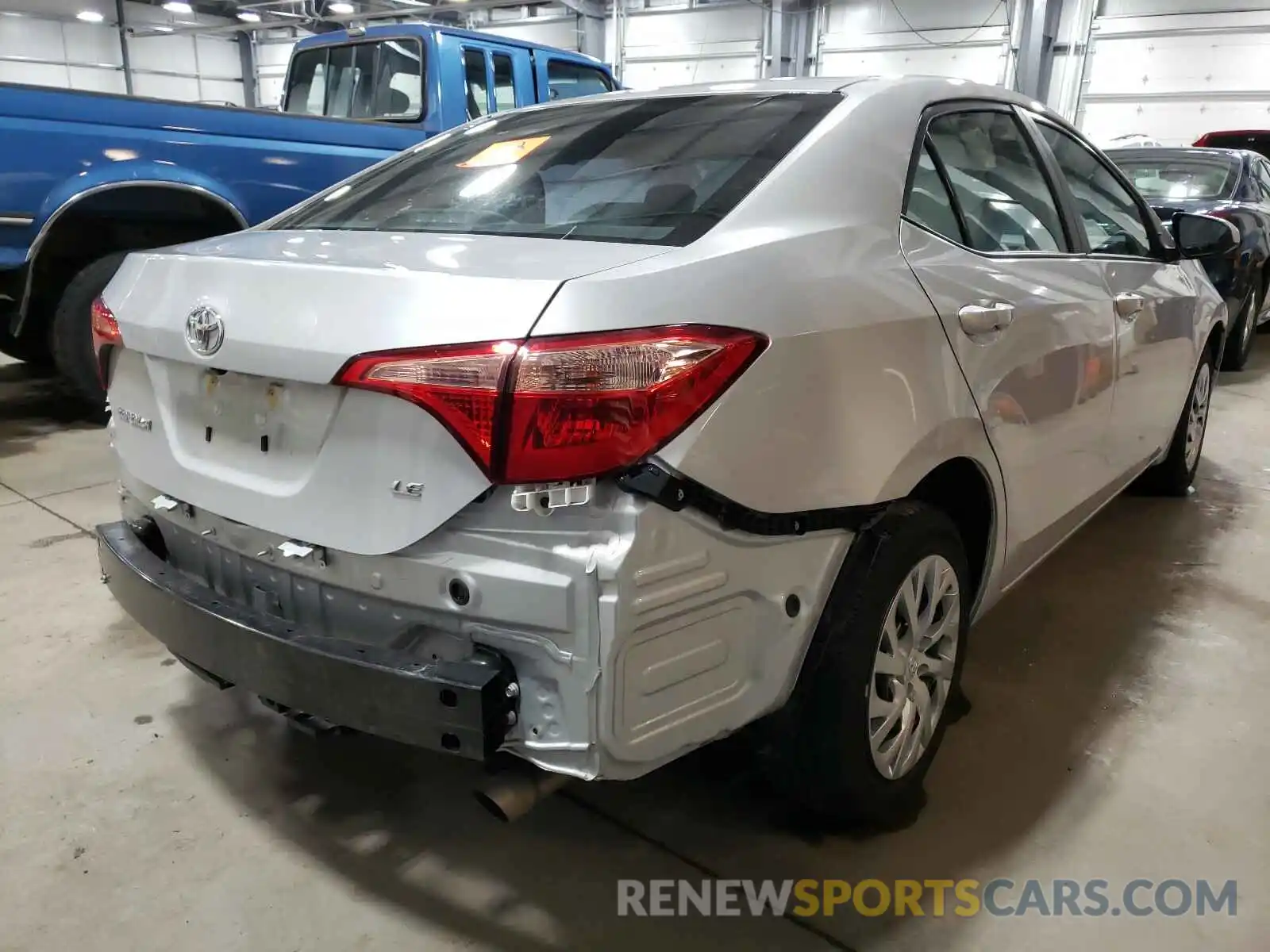 4 Photograph of a damaged car 2T1BURHE2KC236546 TOYOTA COROLLA 2019