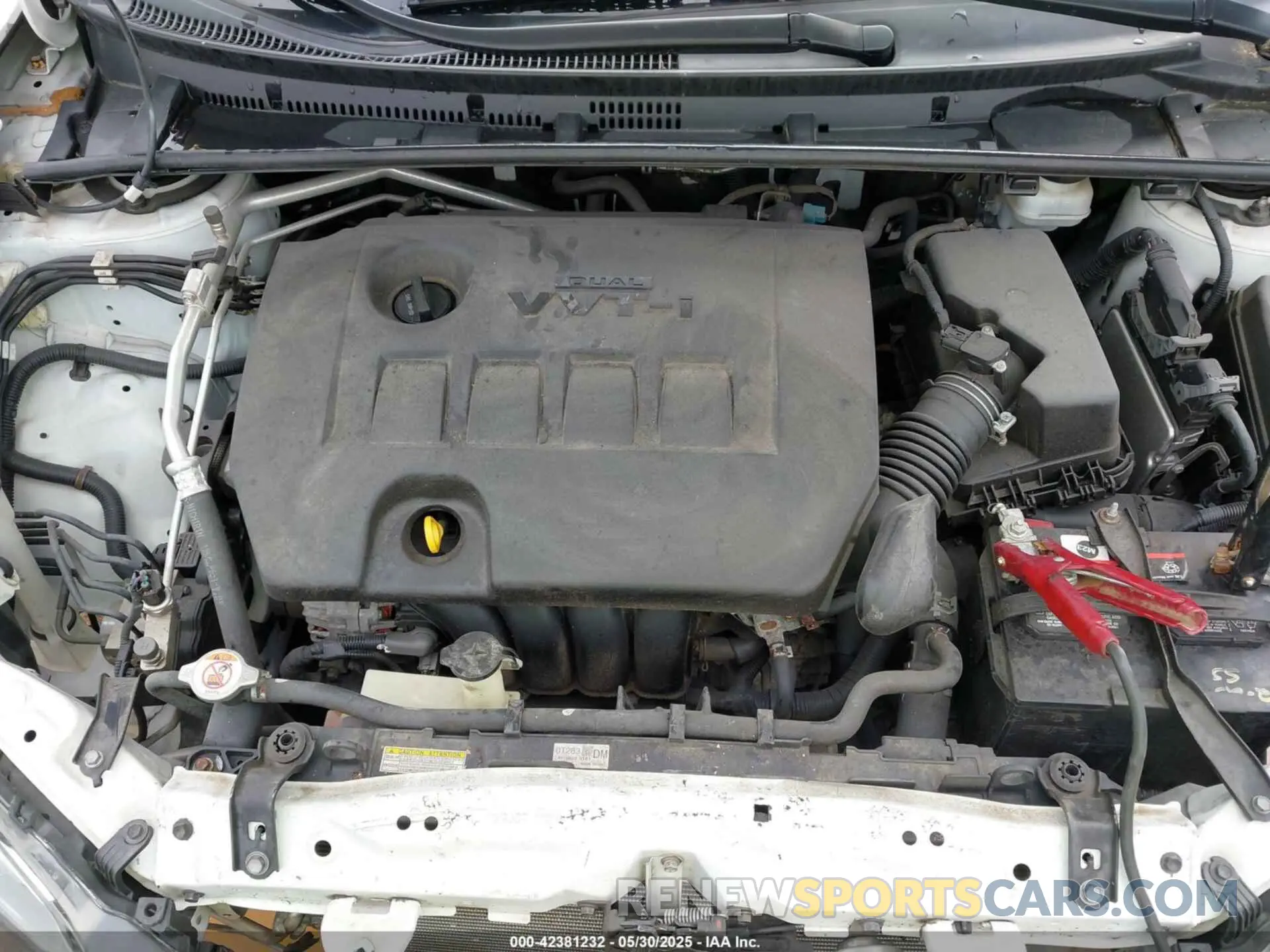 10 Photograph of a damaged car 2T1BURHE2KC240967 TOYOTA COROLLA 2019