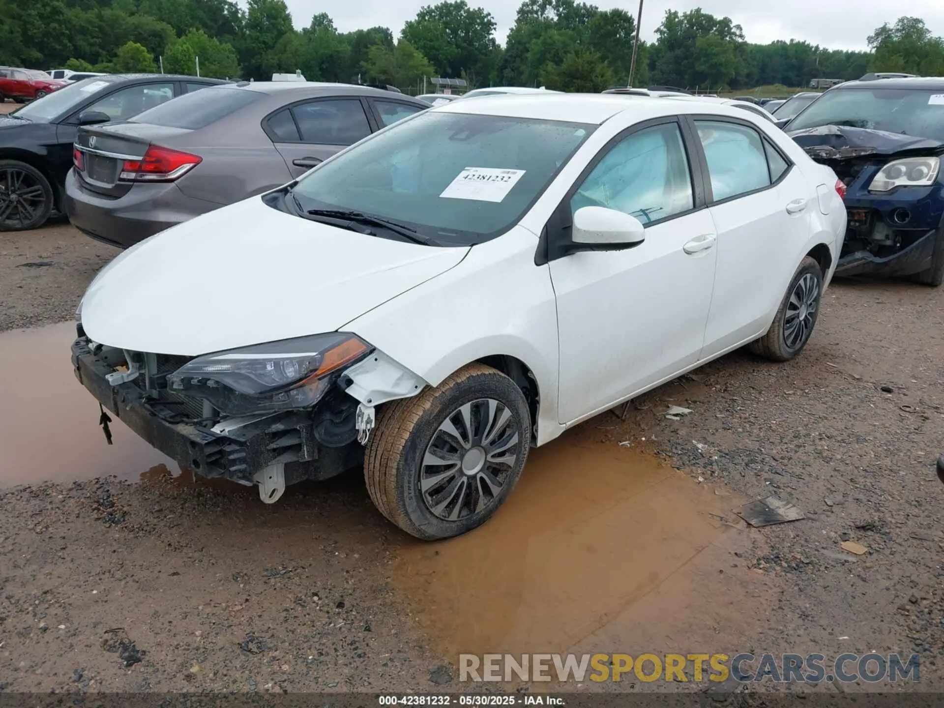 2 Photograph of a damaged car 2T1BURHE2KC240967 TOYOTA COROLLA 2019