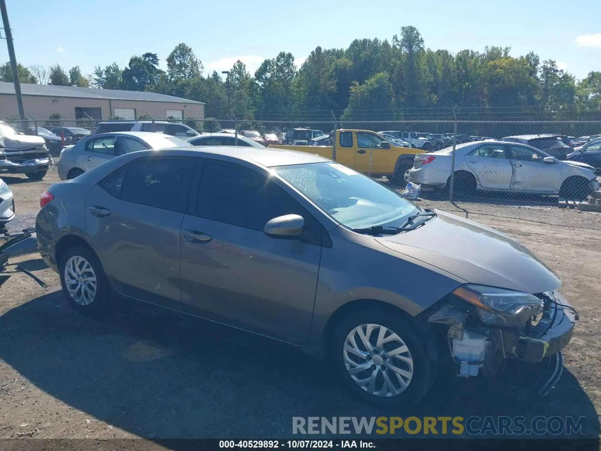 1 Photograph of a damaged car 2T1BURHE2KC241858 TOYOTA COROLLA 2019
