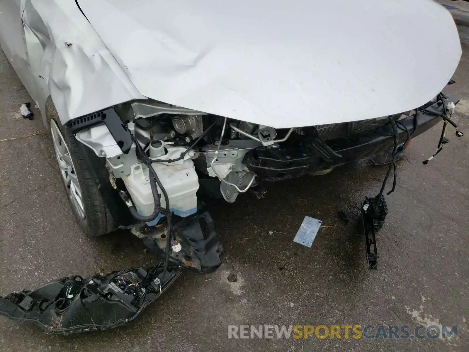 9 Photograph of a damaged car 2T1BURHE2KC244968 TOYOTA COROLLA 2019