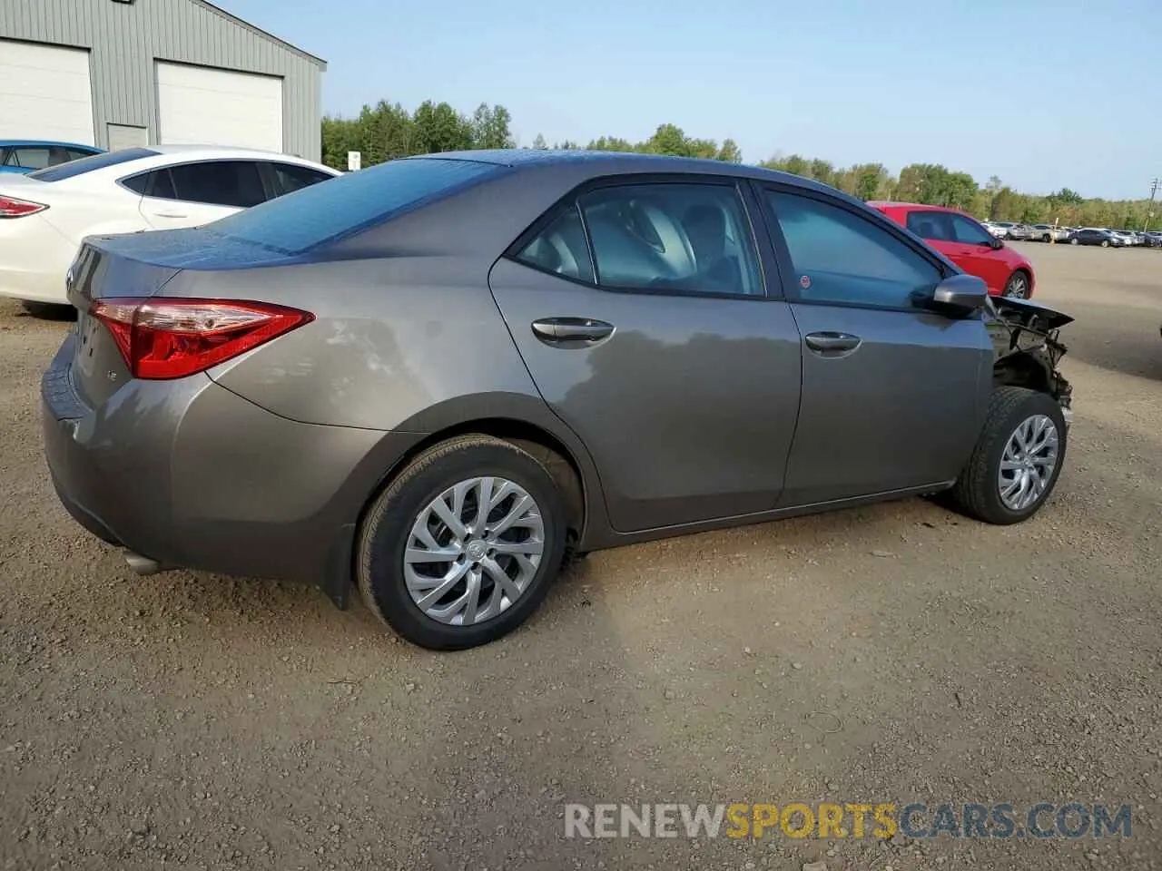 3 Photograph of a damaged car 2T1BURHE2KC246767 TOYOTA COROLLA 2019