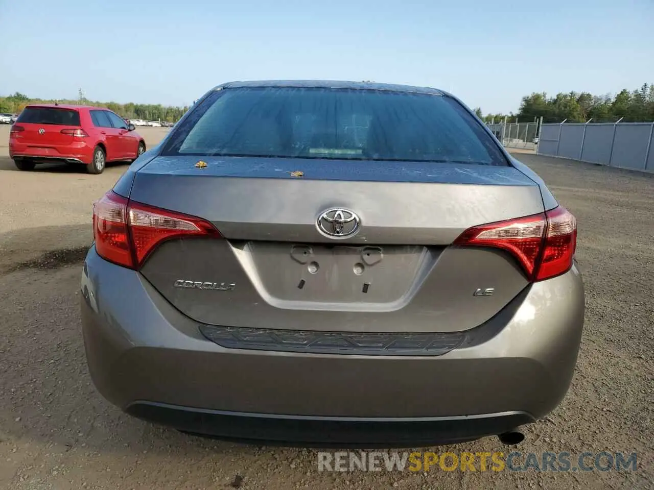 6 Photograph of a damaged car 2T1BURHE2KC246767 TOYOTA COROLLA 2019
