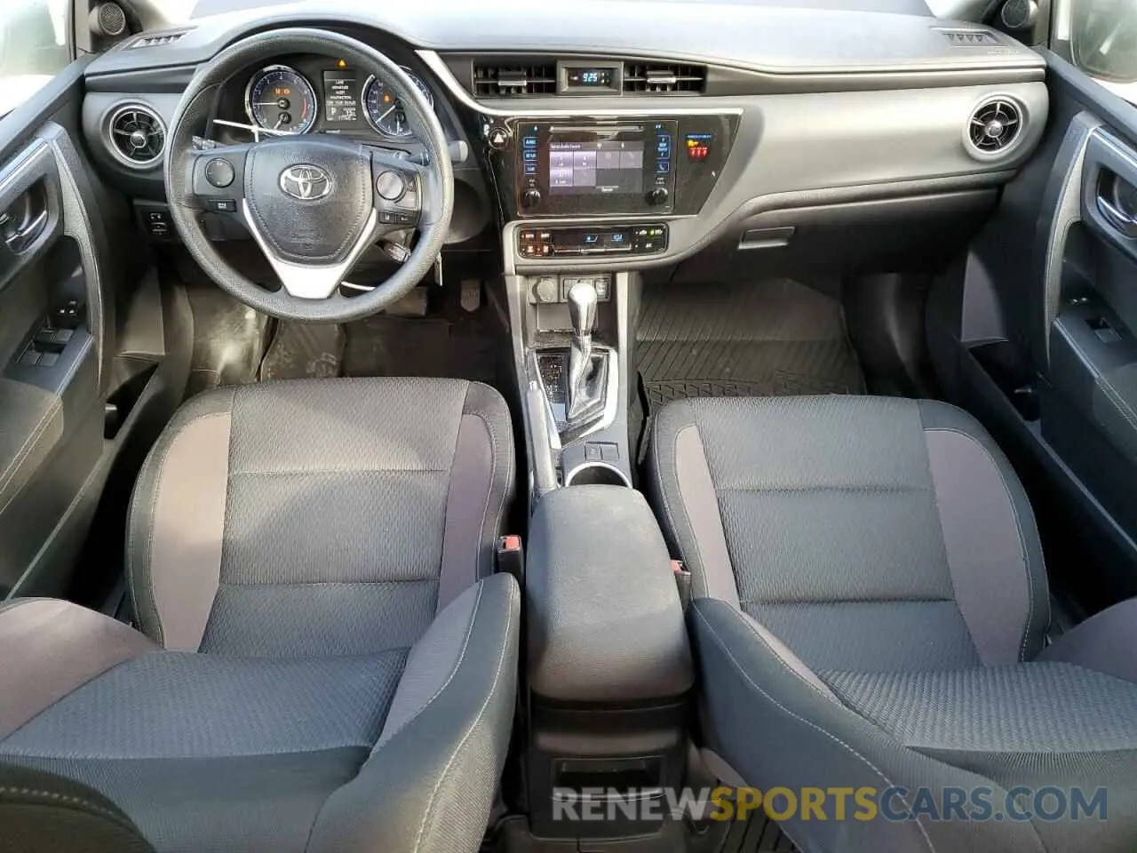 8 Photograph of a damaged car 2T1BURHE2KC246767 TOYOTA COROLLA 2019