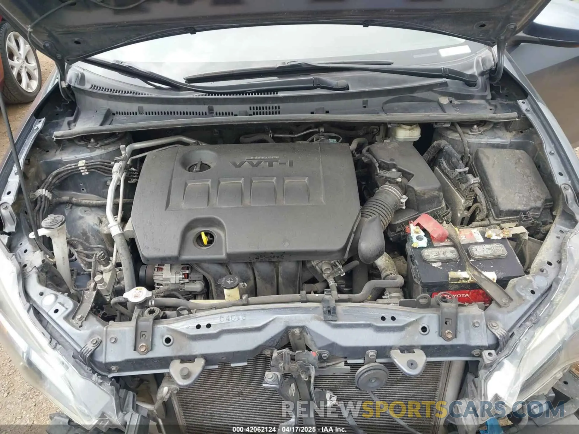 10 Photograph of a damaged car 2T1BURHE3KC125830 TOYOTA COROLLA 2019