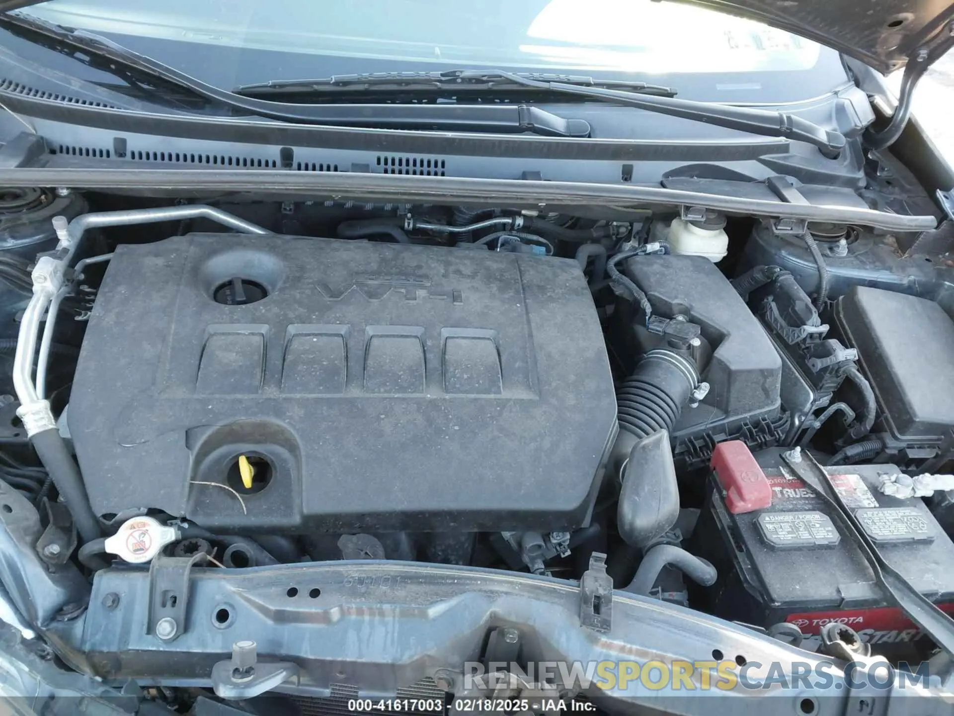 10 Photograph of a damaged car 2T1BURHE3KC131918 TOYOTA COROLLA 2019
