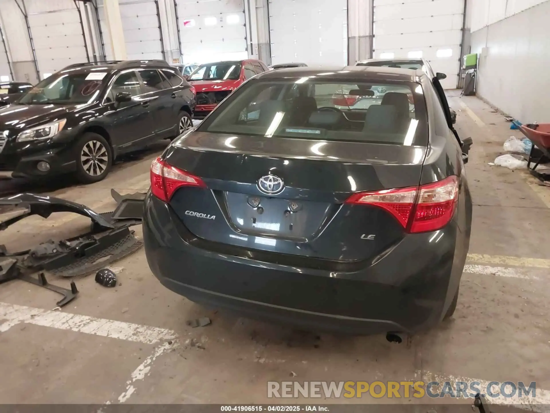 17 Photograph of a damaged car 2T1BURHE3KC136245 TOYOTA COROLLA 2019