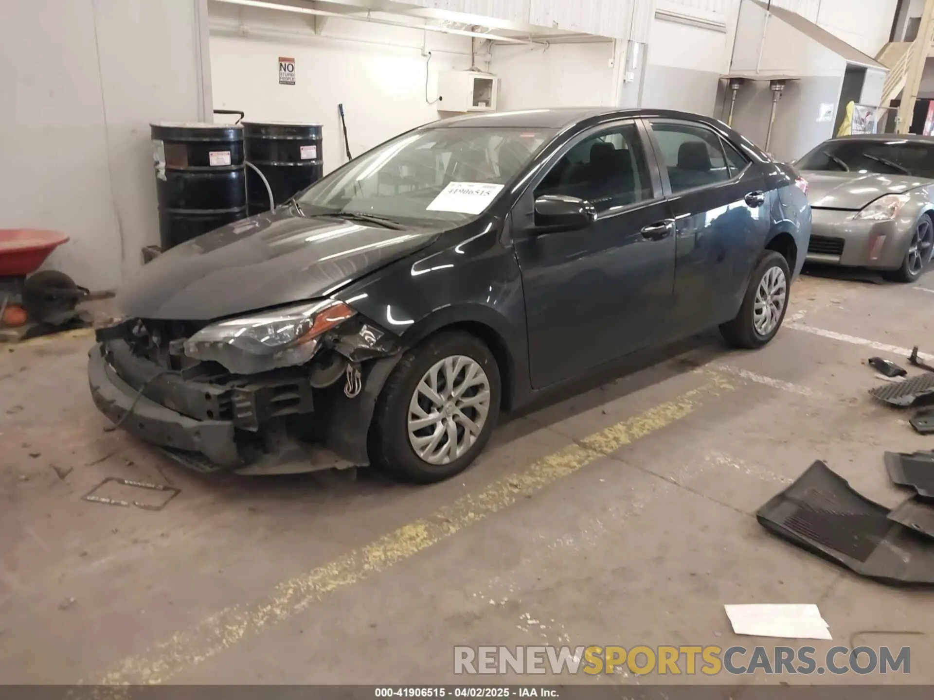 2 Photograph of a damaged car 2T1BURHE3KC136245 TOYOTA COROLLA 2019