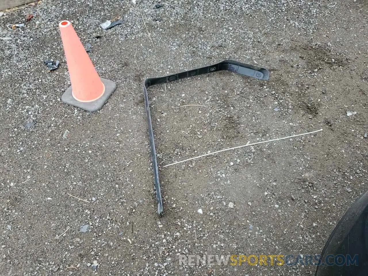 12 Photograph of a damaged car 2T1BURHE3KC138853 TOYOTA COROLLA 2019