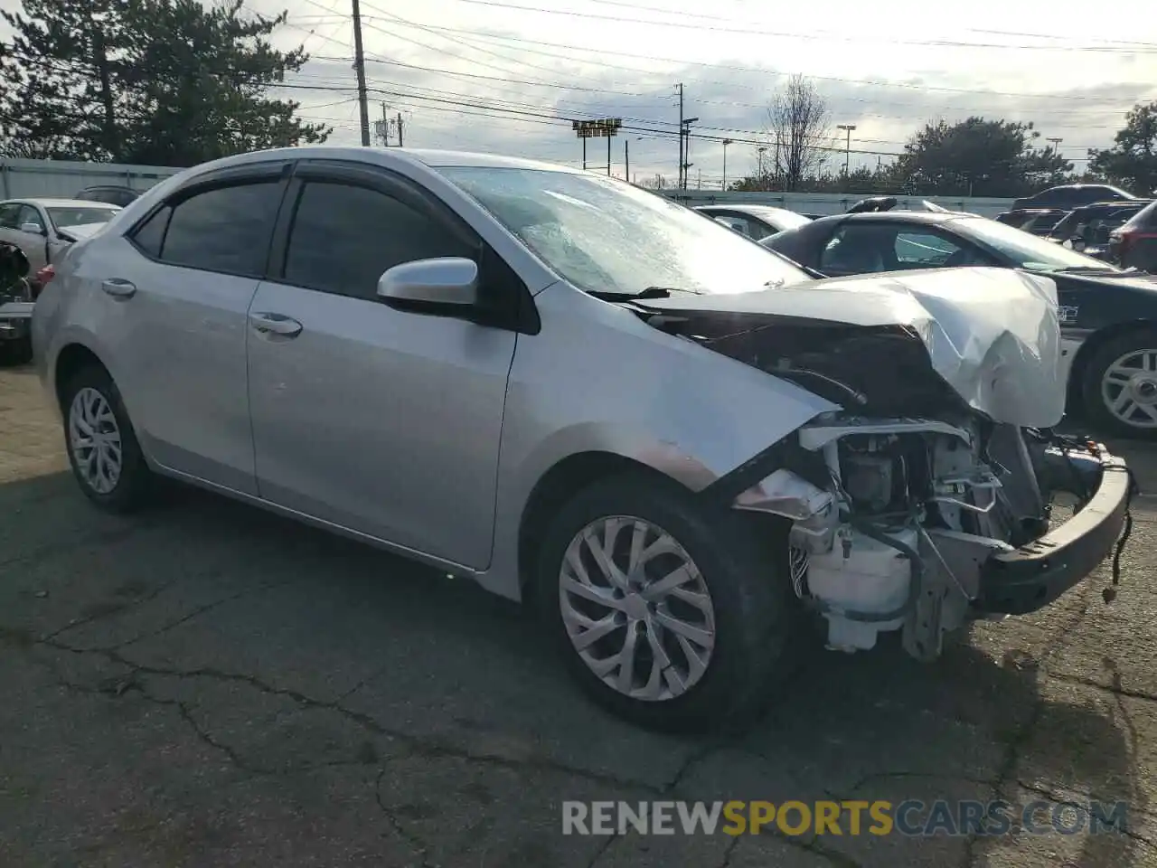 4 Photograph of a damaged car 2T1BURHE3KC140487 TOYOTA COROLLA 2019