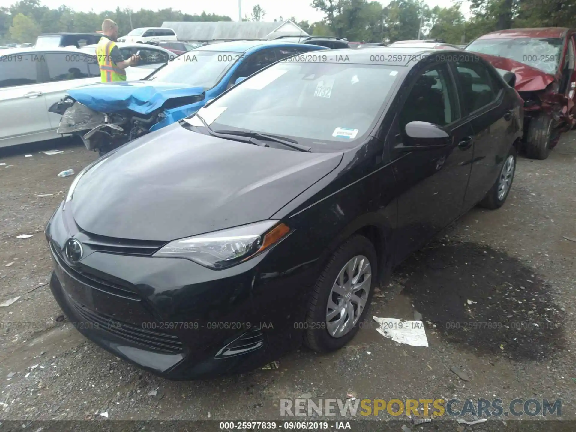 2 Photograph of a damaged car 2T1BURHE3KC142496 TOYOTA COROLLA 2019