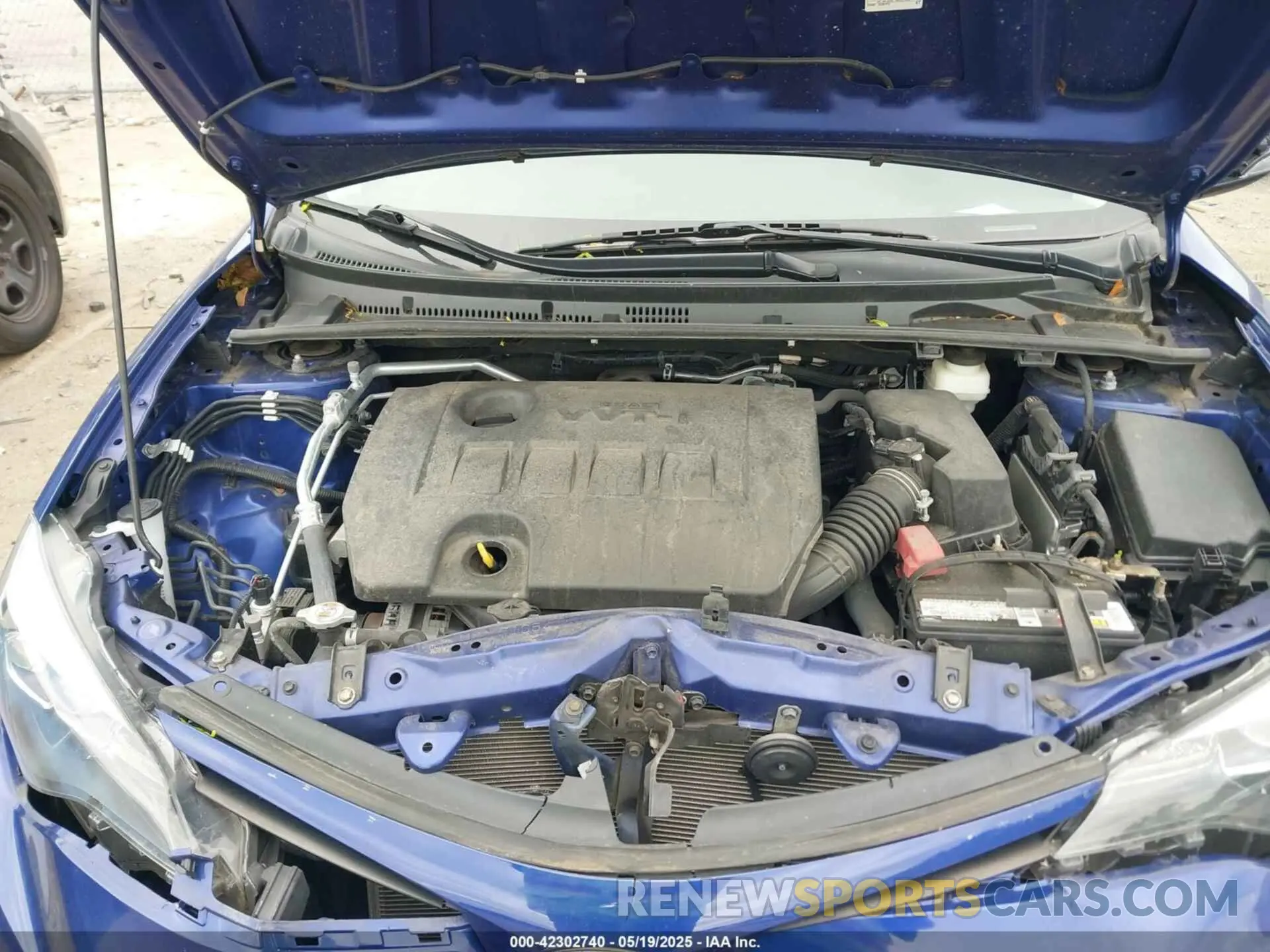 10 Photograph of a damaged car 2T1BURHE3KC142871 TOYOTA COROLLA 2019