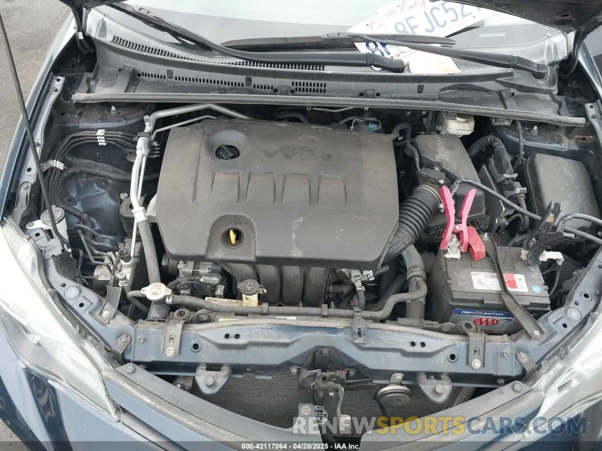 10 Photograph of a damaged car 2T1BURHE3KC144751 TOYOTA COROLLA 2019