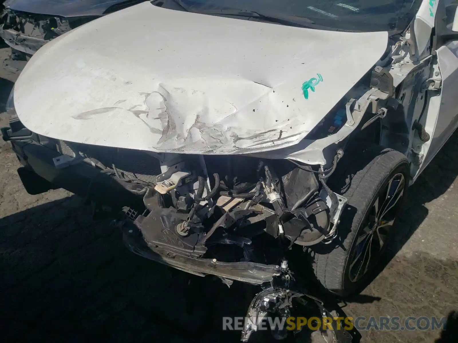 9 Photograph of a damaged car 2T1BURHE3KC149531 TOYOTA COROLLA 2019