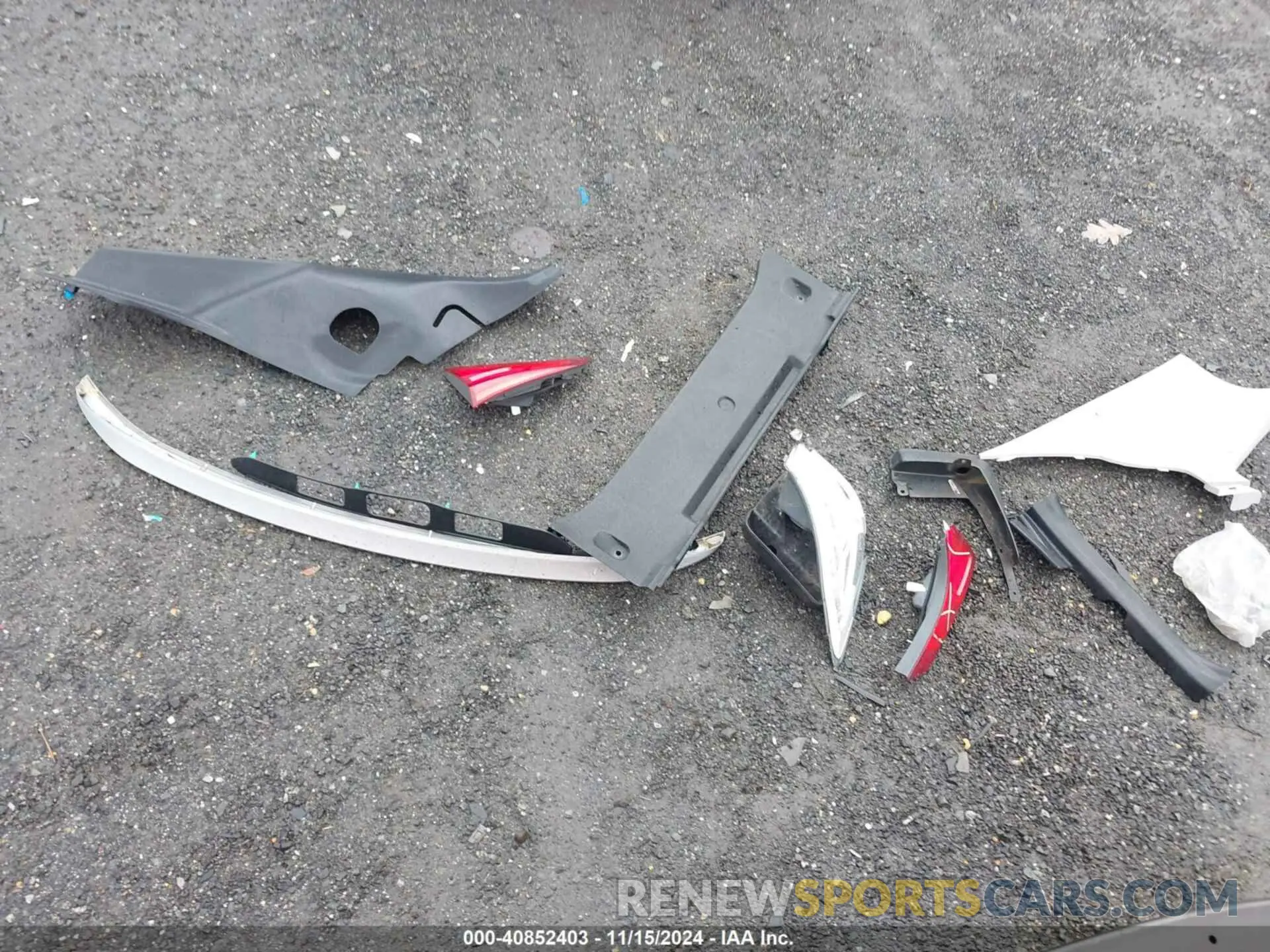 12 Photograph of a damaged car 2T1BURHE3KC155037 TOYOTA COROLLA 2019
