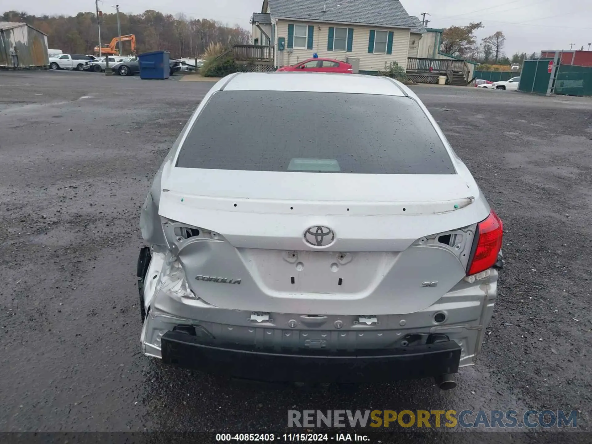 17 Photograph of a damaged car 2T1BURHE3KC155037 TOYOTA COROLLA 2019