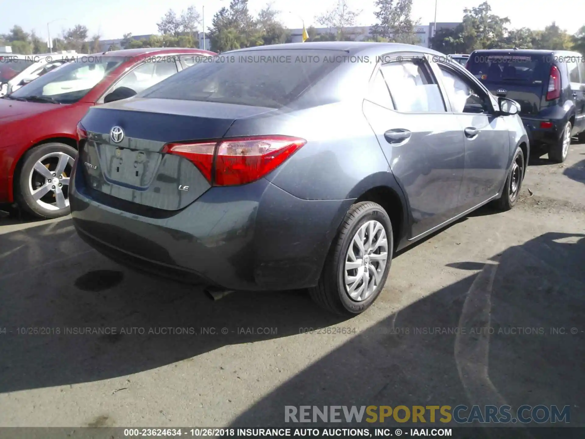 4 Photograph of a damaged car 2T1BURHE3KC155619 Toyota Corolla 2019