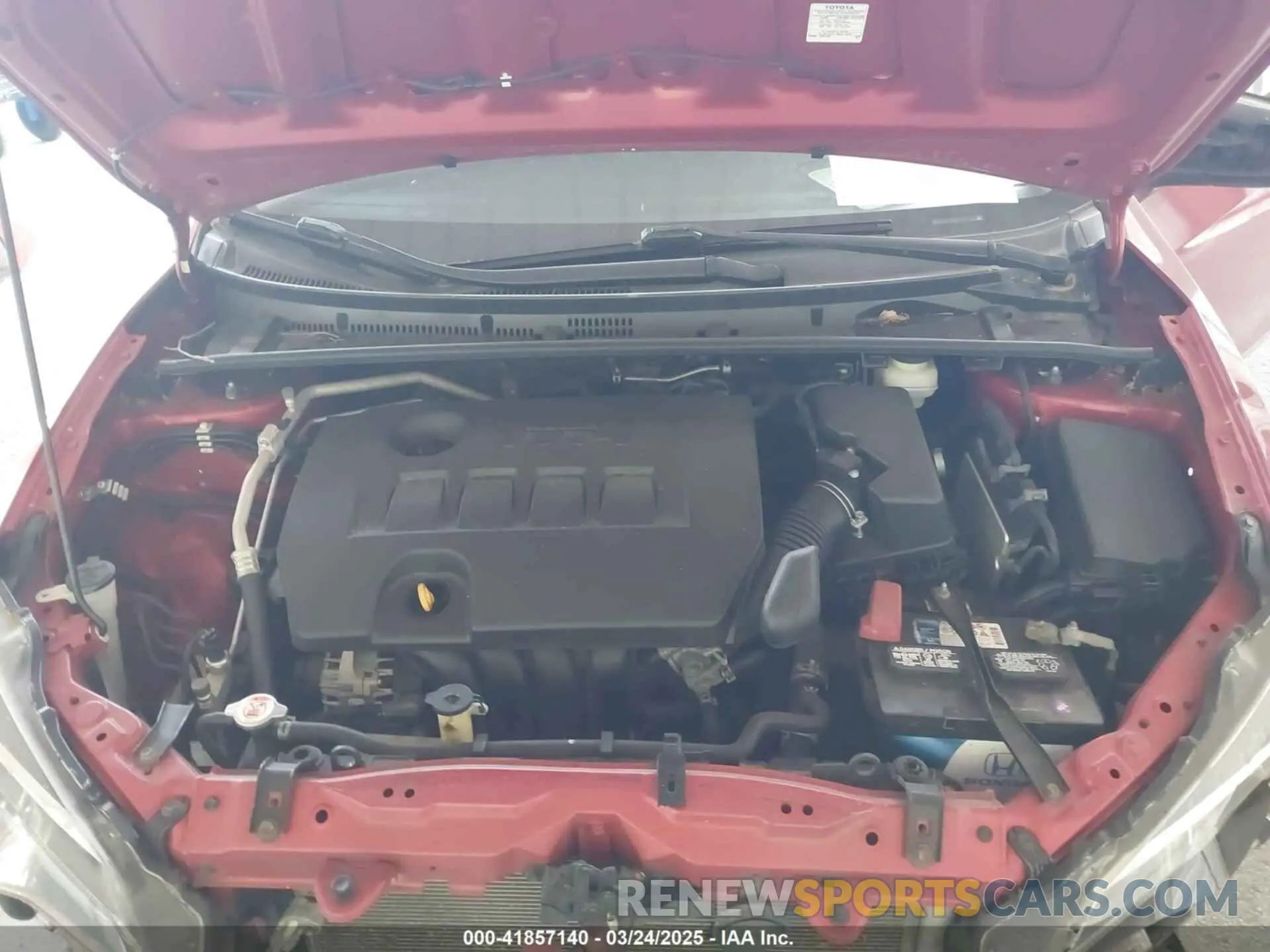 10 Photograph of a damaged car 2T1BURHE3KC157127 TOYOTA COROLLA 2019