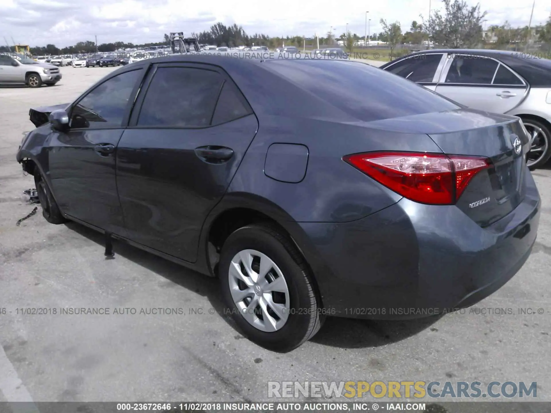 3 Photograph of a damaged car 2T1BURHE3KC160397 TOYOTA COROLLA 2019